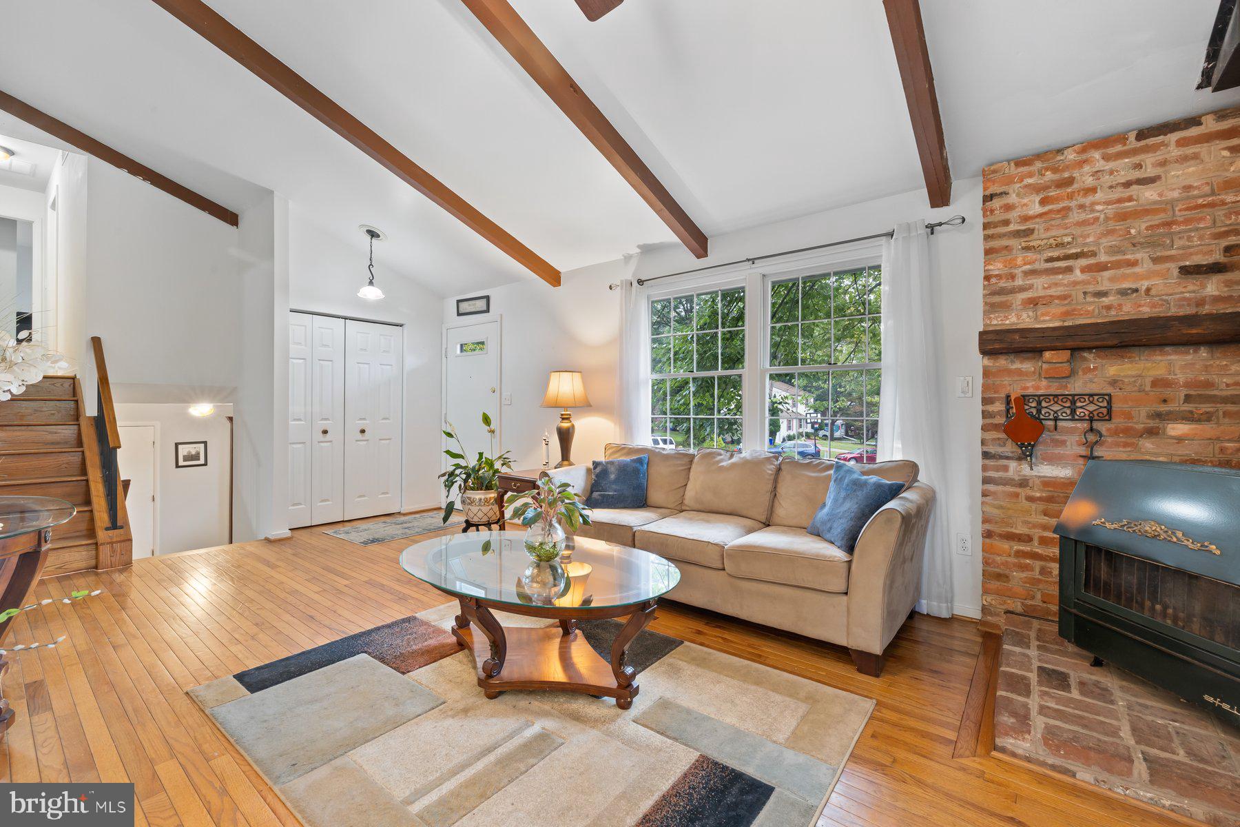 VILLAGE OF LONG REACH - Residential