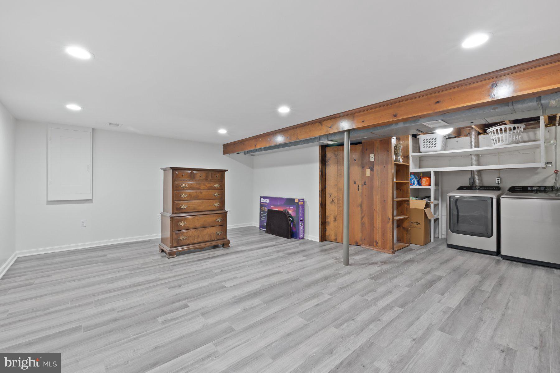 VILLAGE OF LONG REACH - Residential