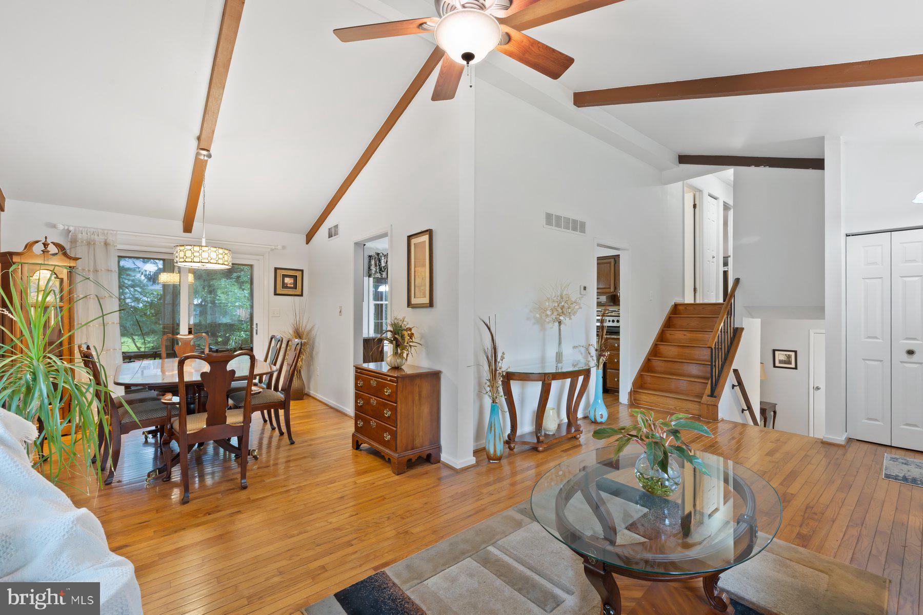 VILLAGE OF LONG REACH - Residential