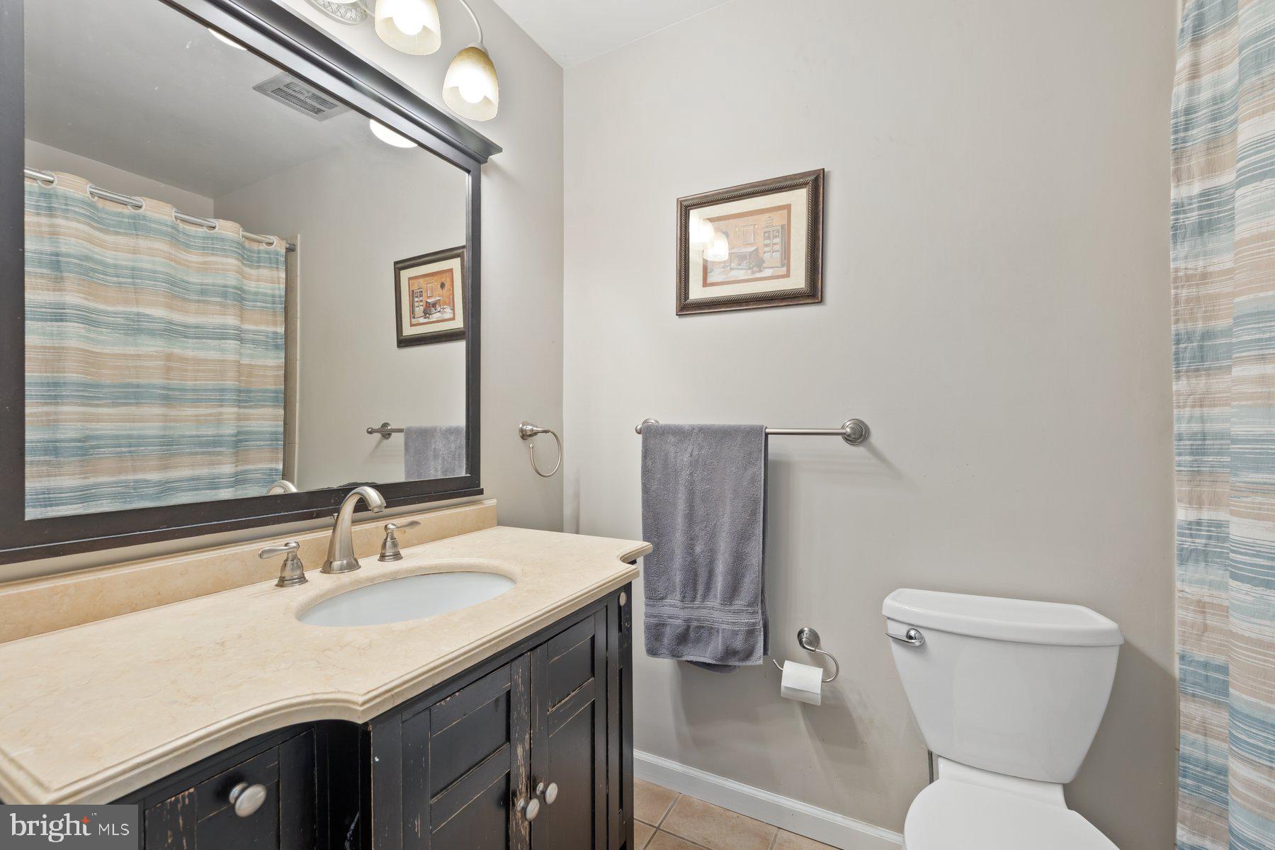 VILLAGE OF LONG REACH - Residential