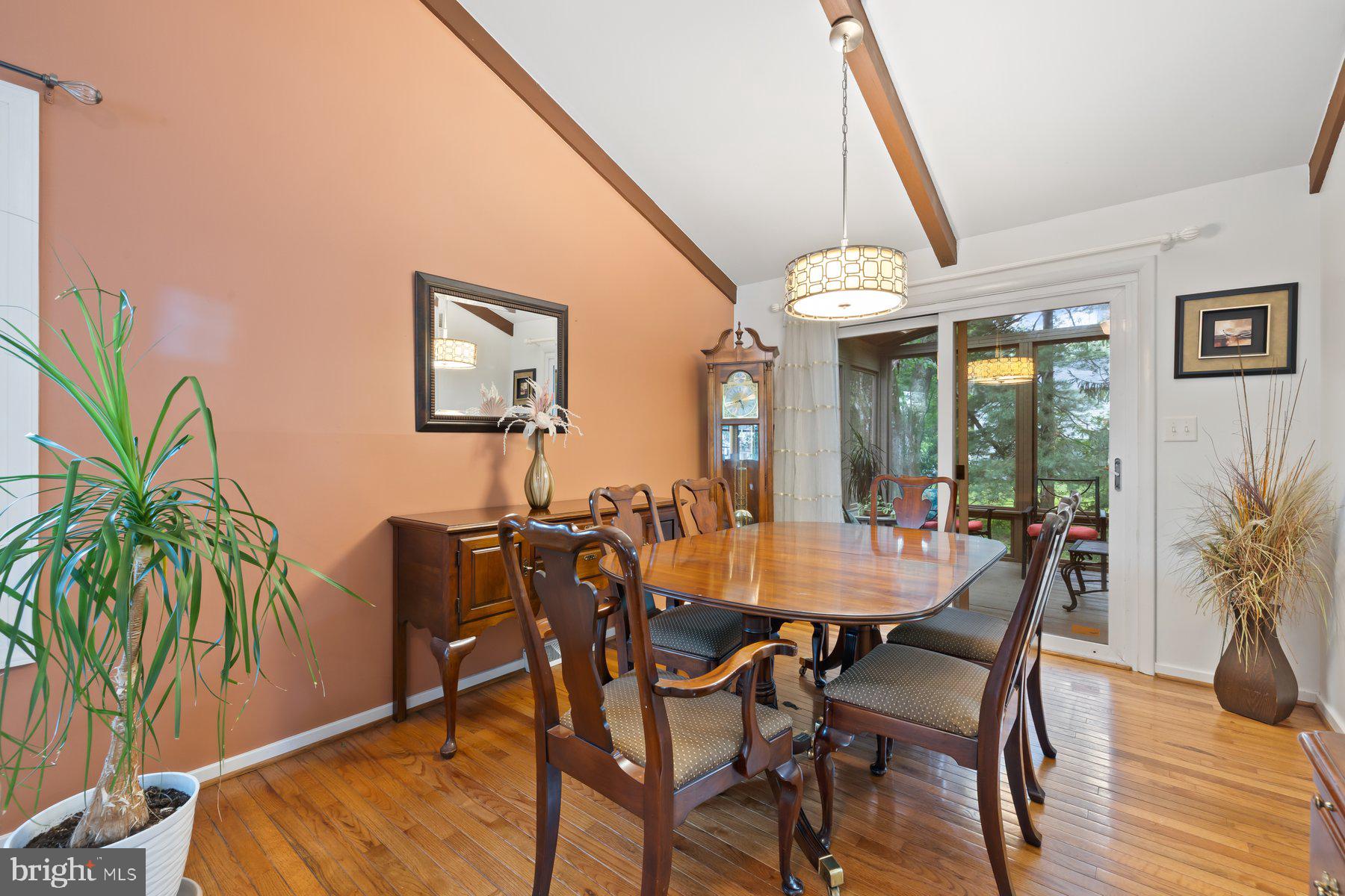 VILLAGE OF LONG REACH - Residential