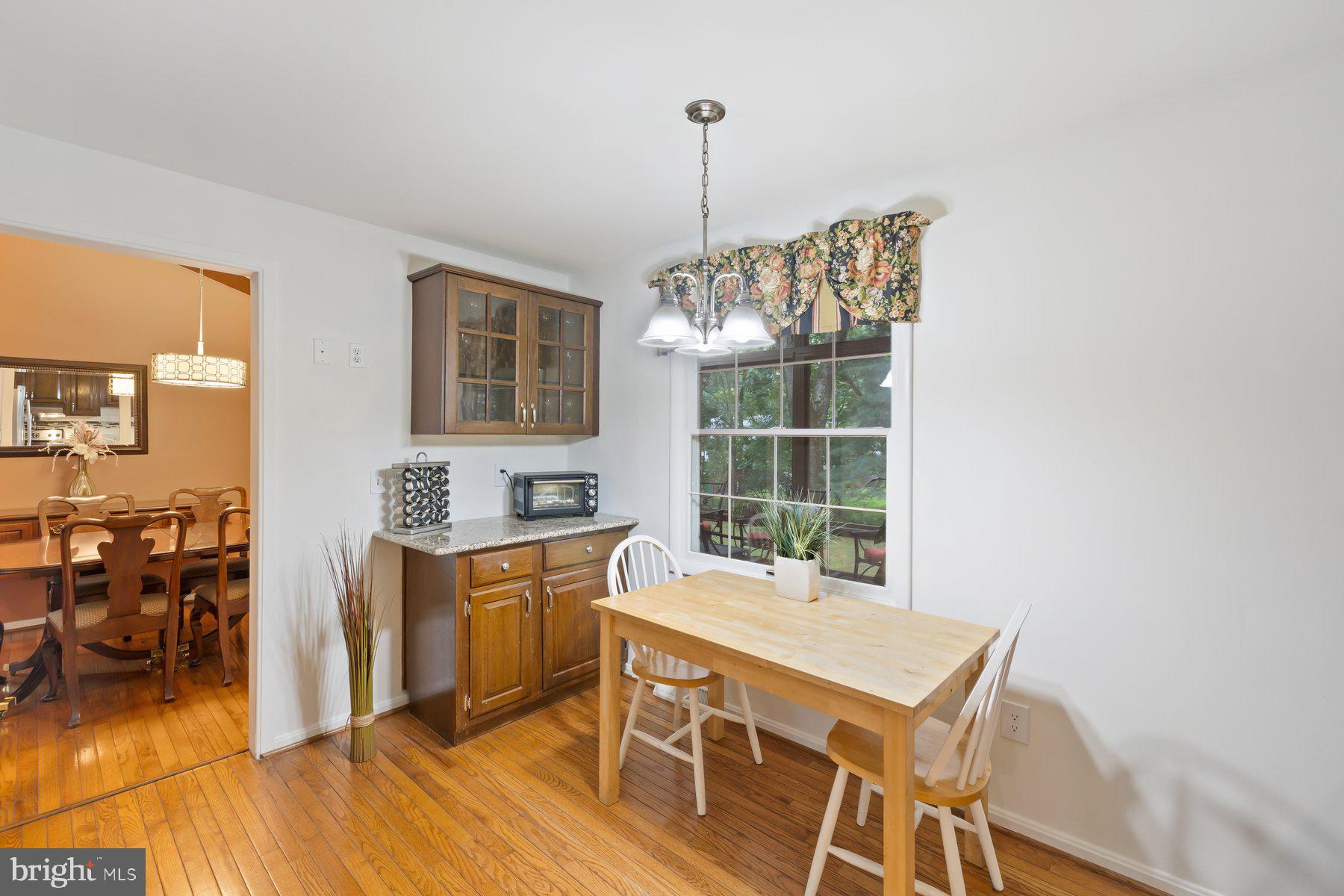 VILLAGE OF LONG REACH - Residential