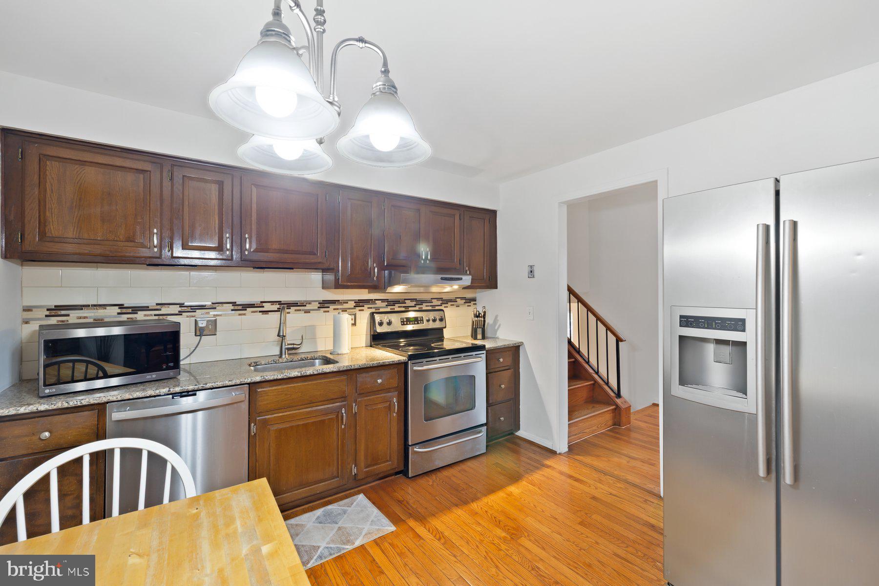 VILLAGE OF LONG REACH - Residential