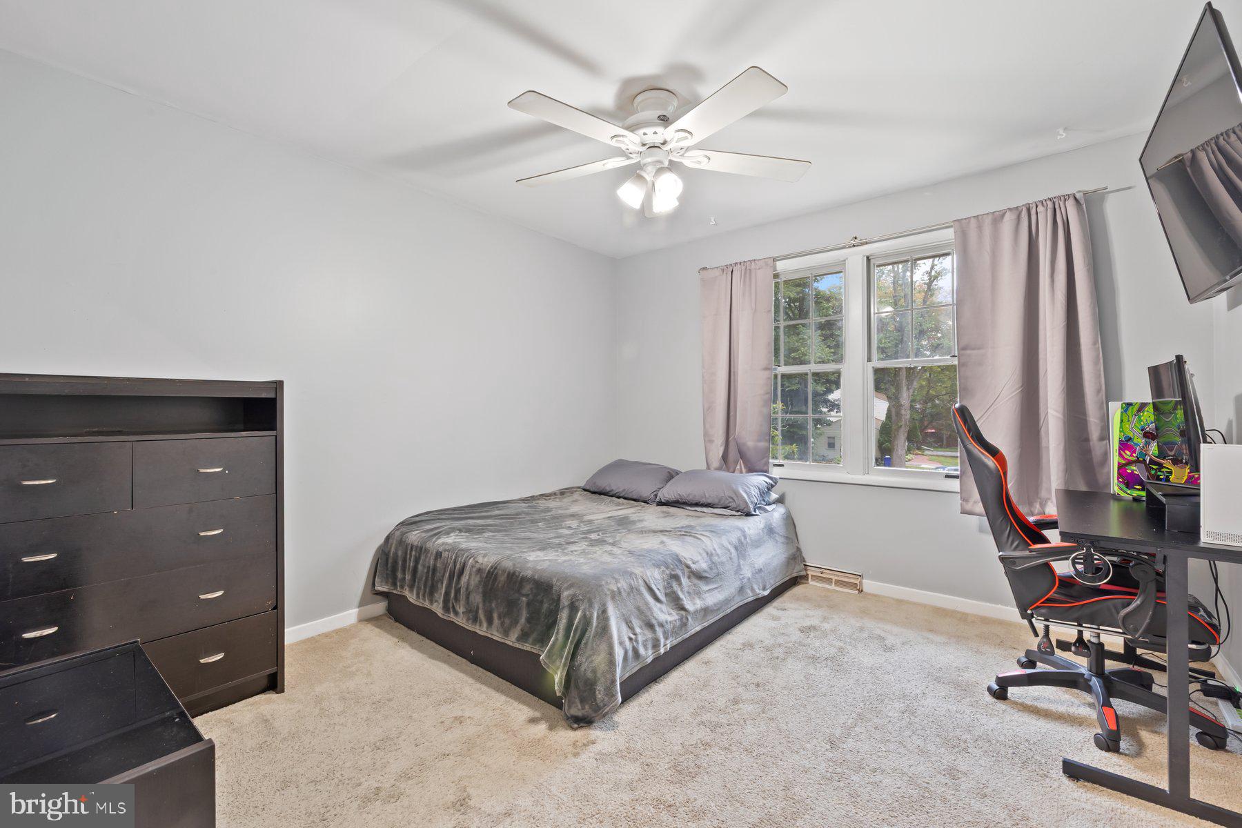 VILLAGE OF LONG REACH - Residential