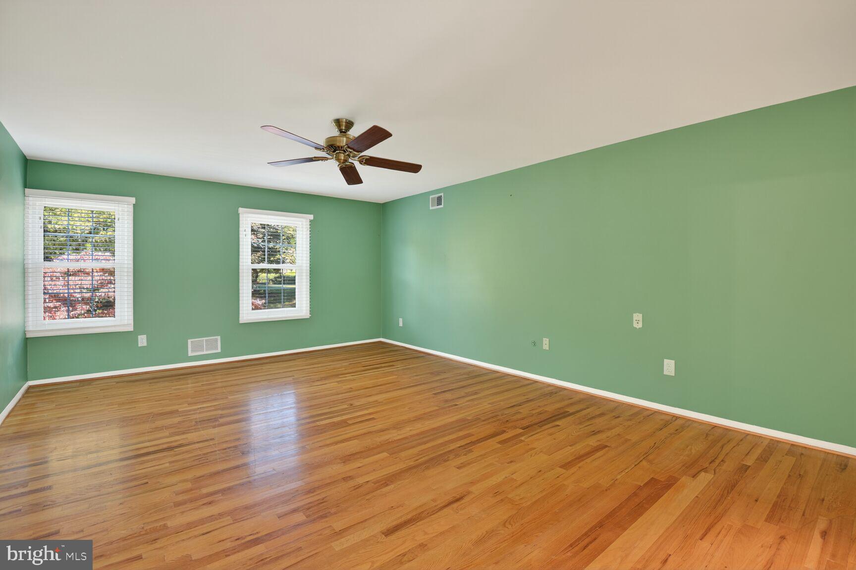 FOX HILLS - Residential