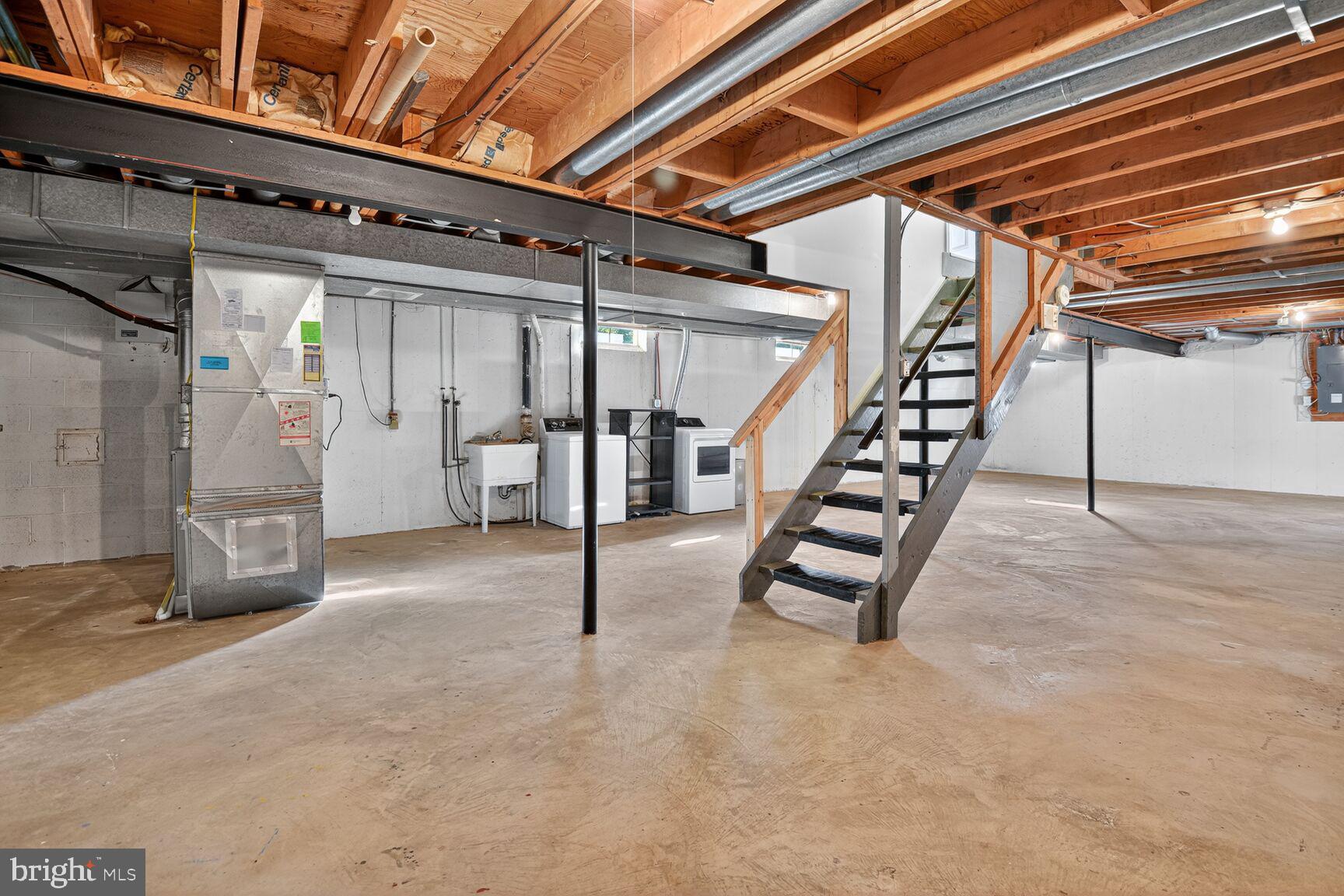 FOX HILLS - Residential