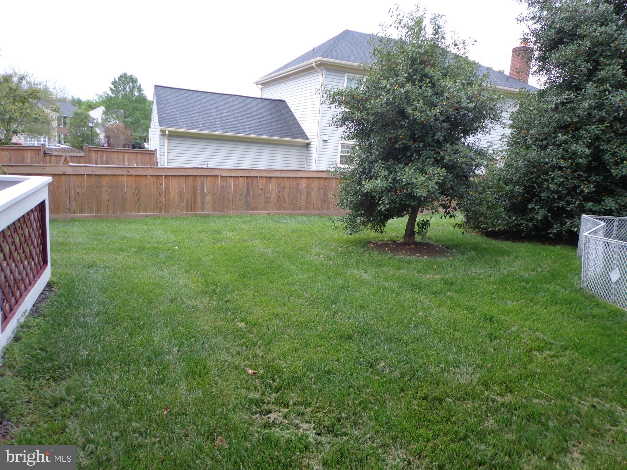 GRAYS POINTE - Residential Lease