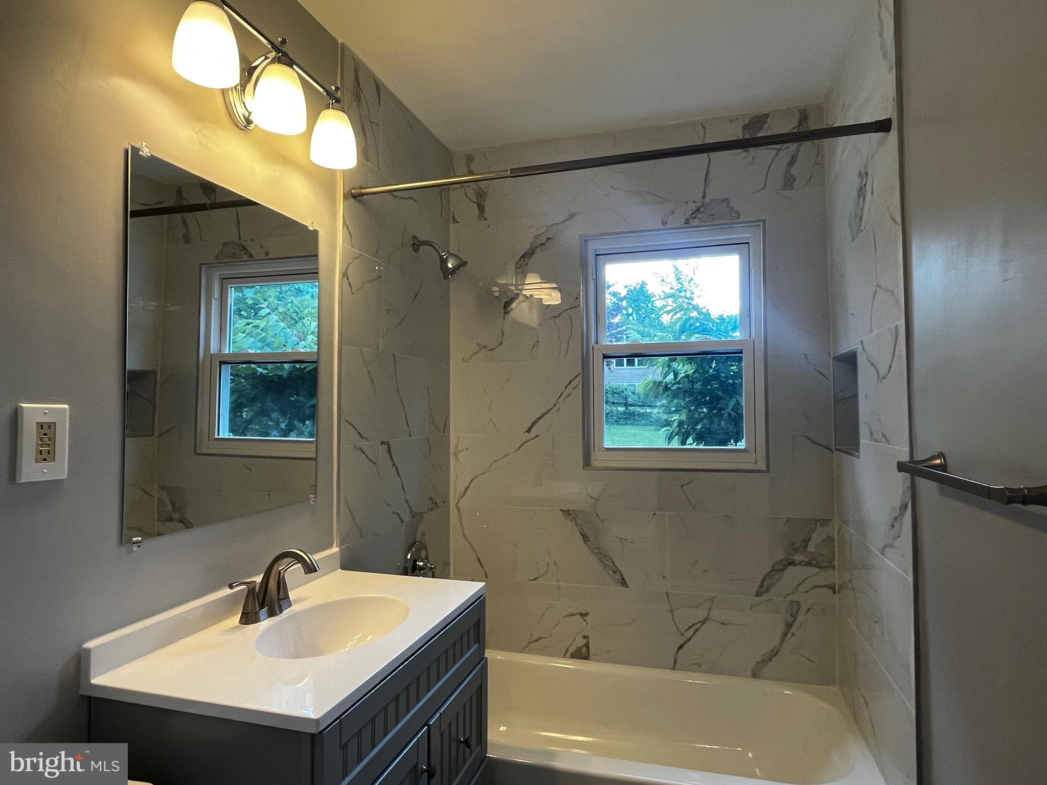 EL NIDO - Residential Lease