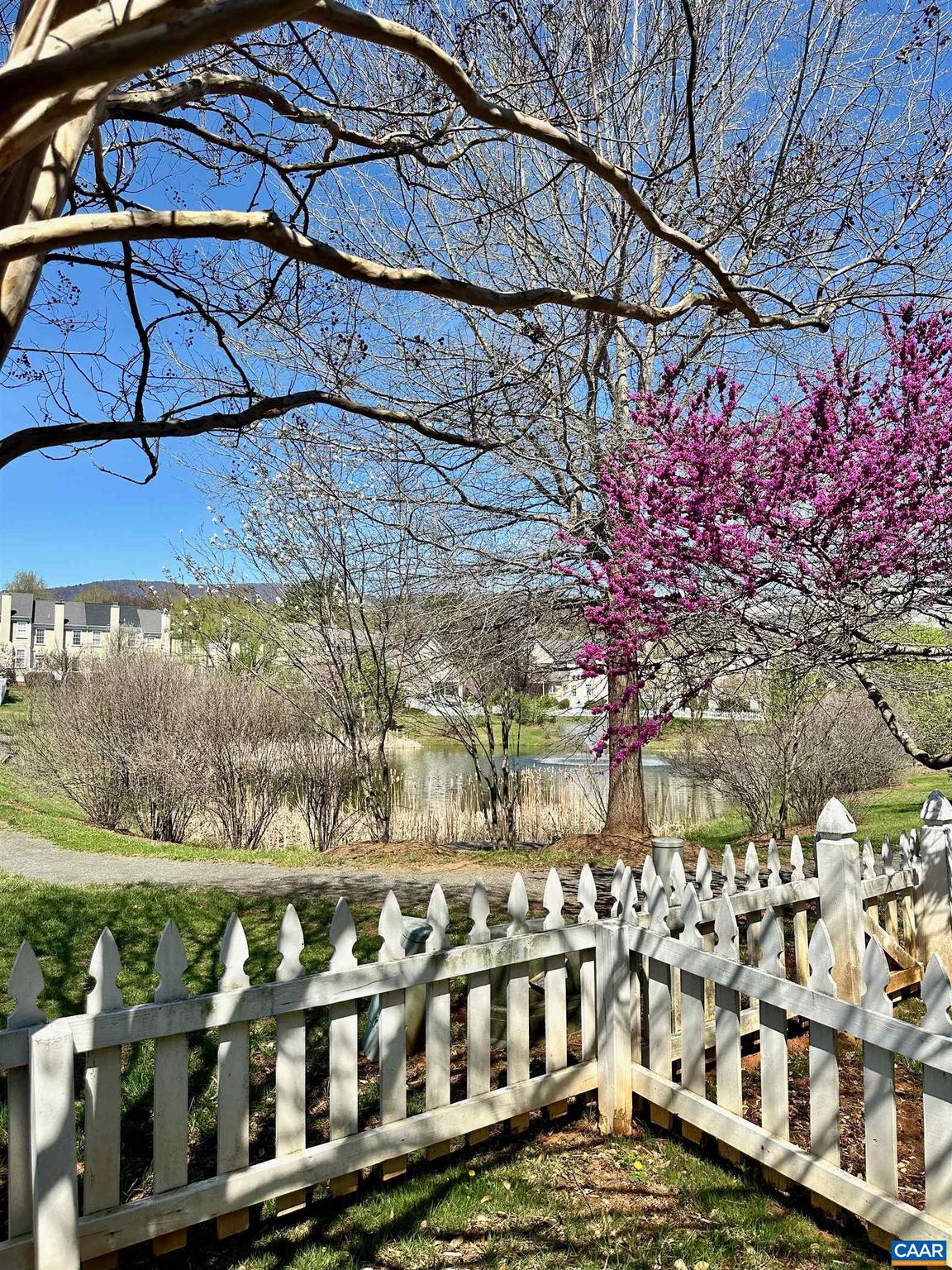 OLD TRAIL - Residential