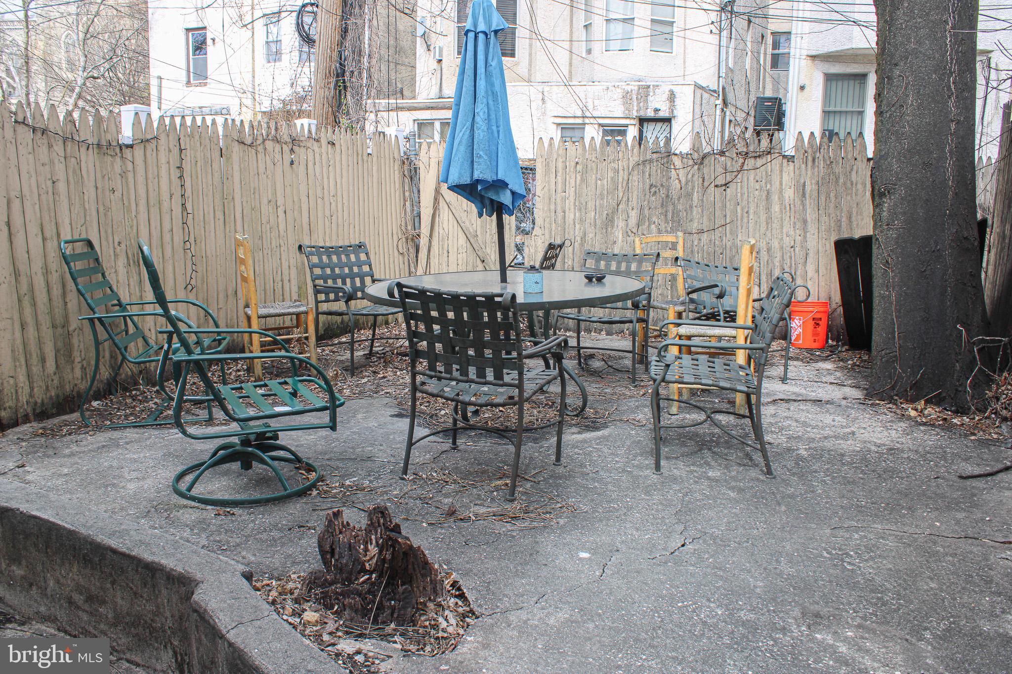 PHILADELPHIA (NORTH) - Residential Lease