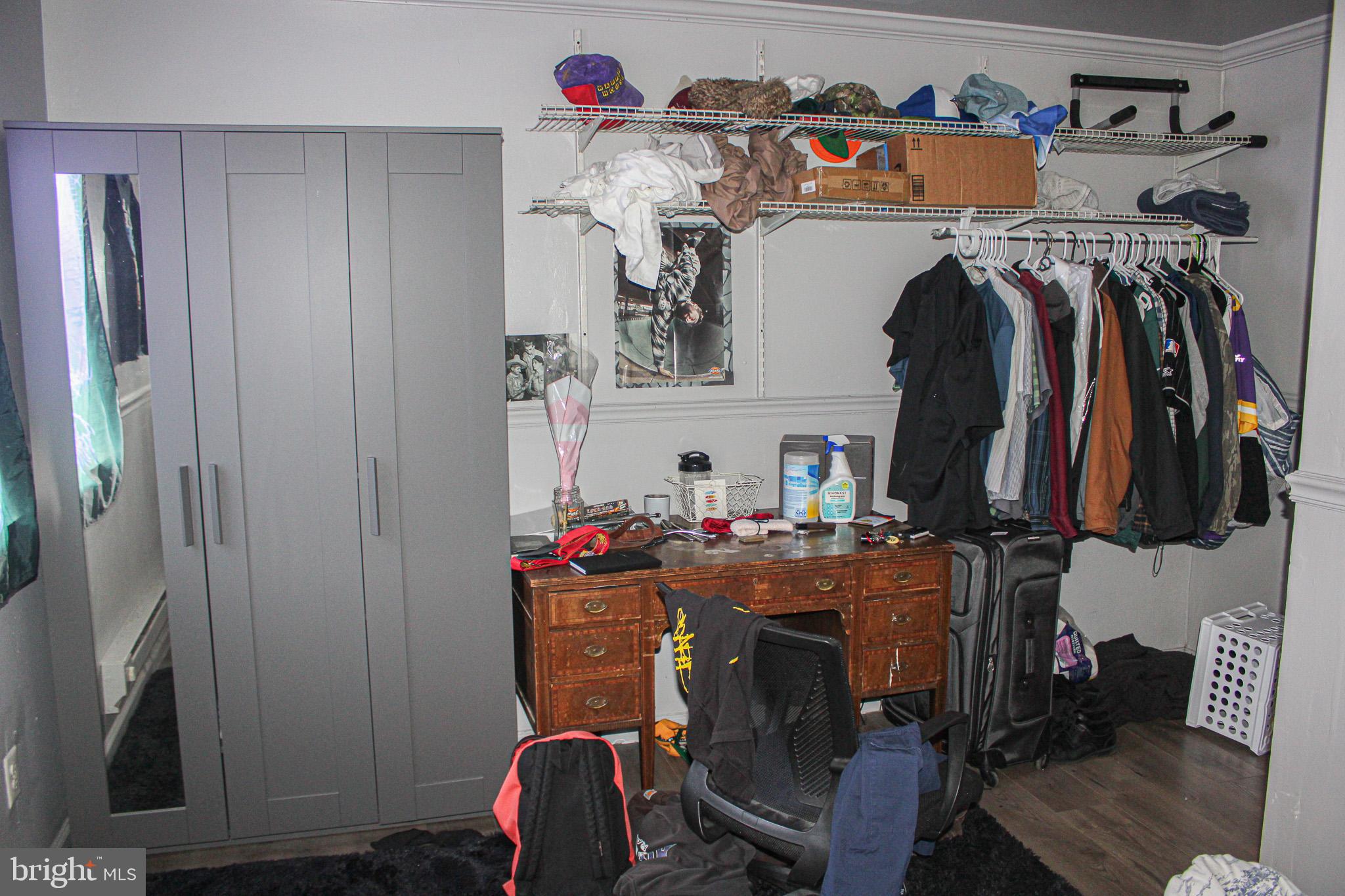 PHILADELPHIA (NORTH) - Residential Lease