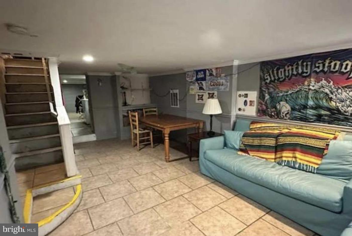 PHILADELPHIA (NORTH) - Residential Lease