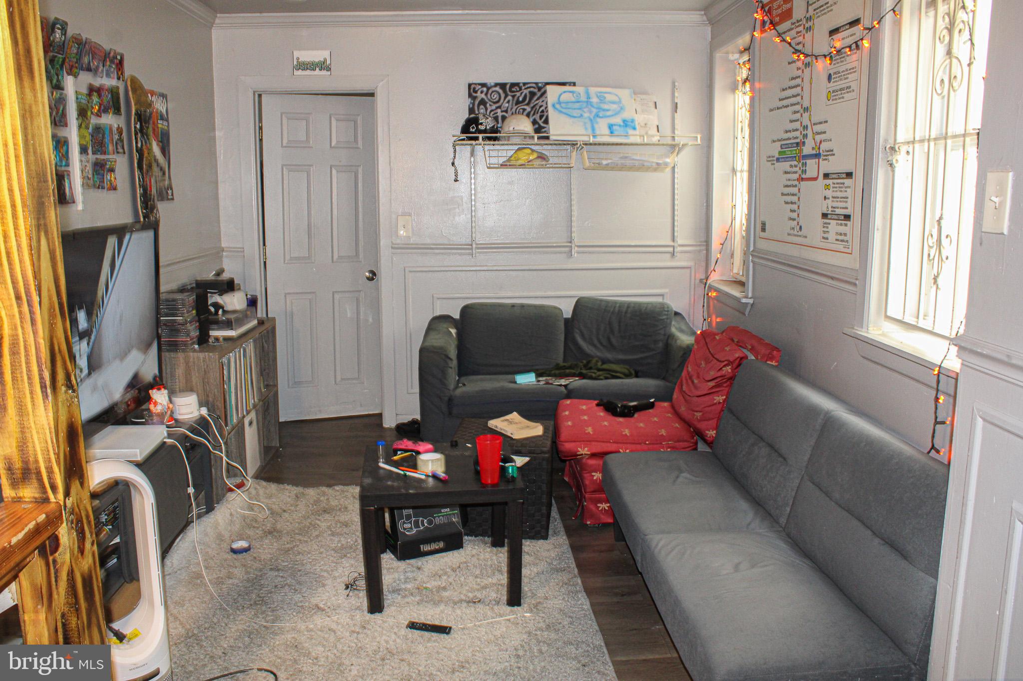 PHILADELPHIA (NORTH) - Residential Lease