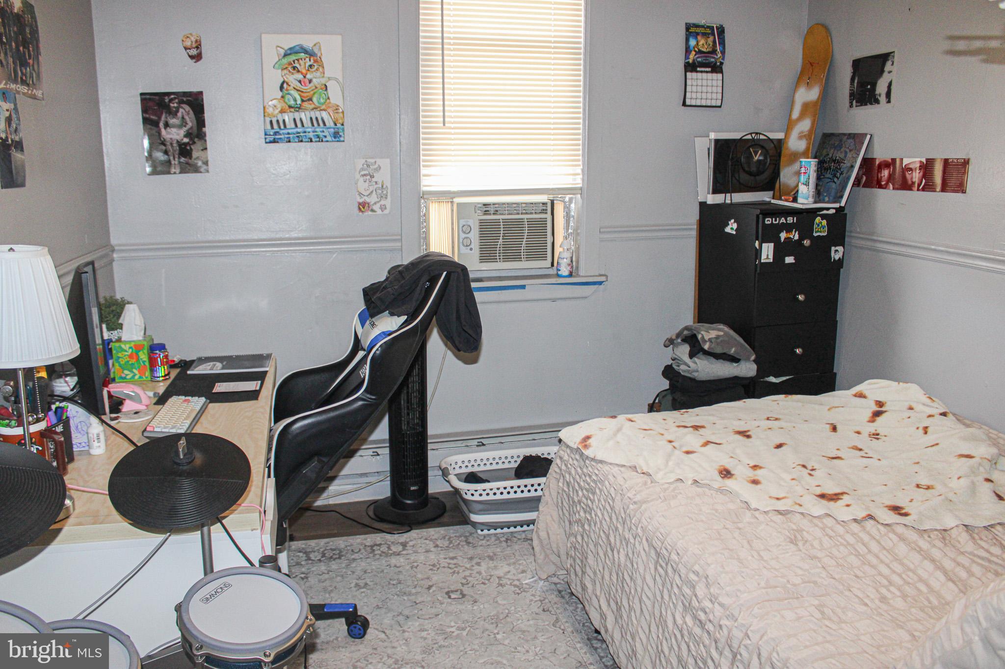 PHILADELPHIA (NORTH) - Residential Lease