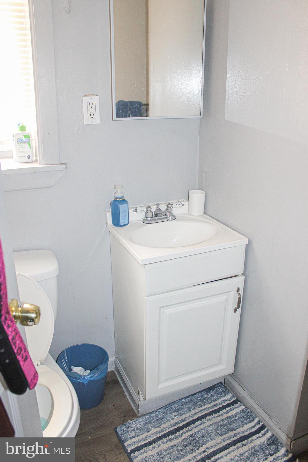 PHILADELPHIA (NORTH) - Residential Lease