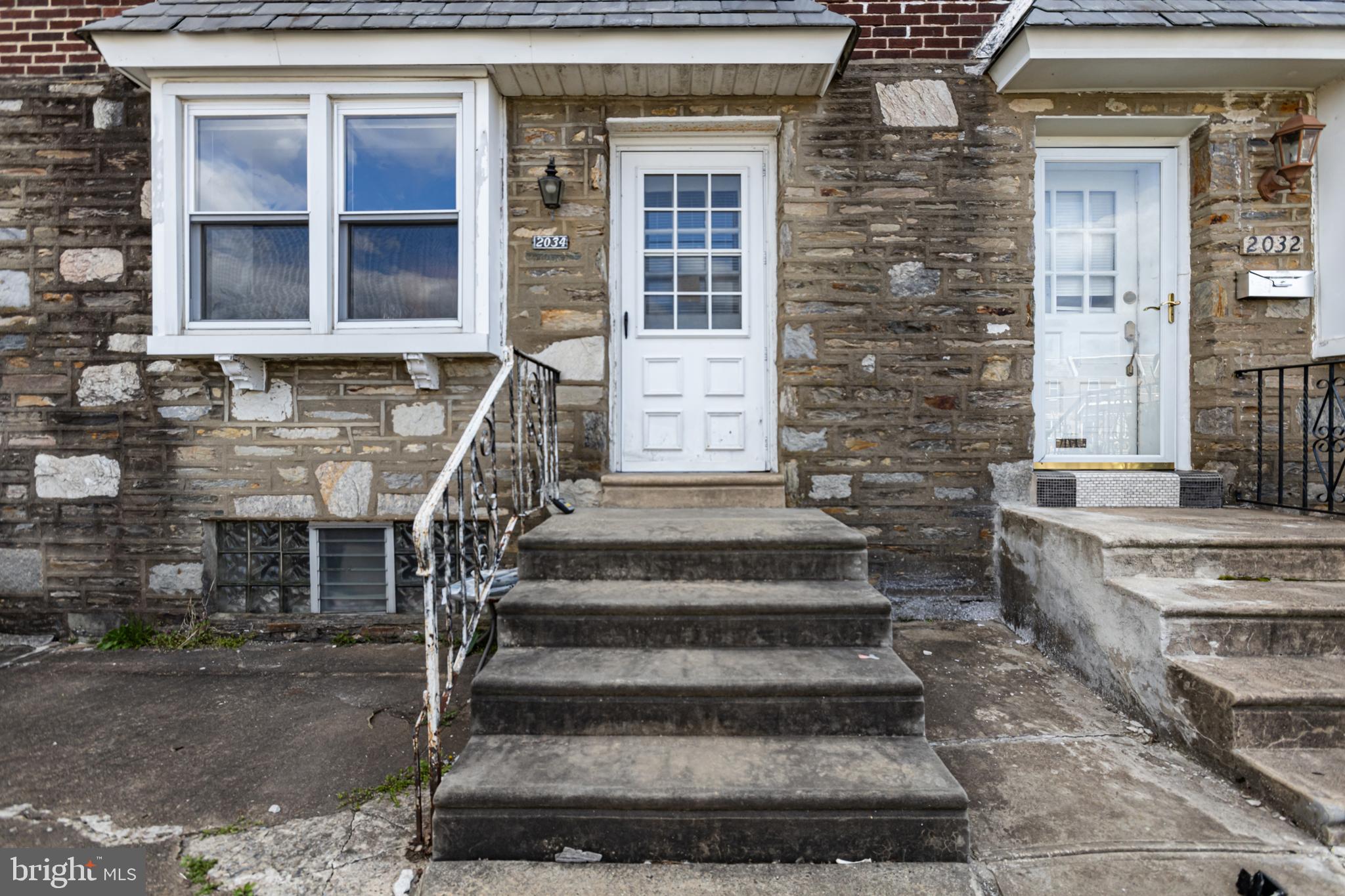 OXFORD CIRCLE - Residential