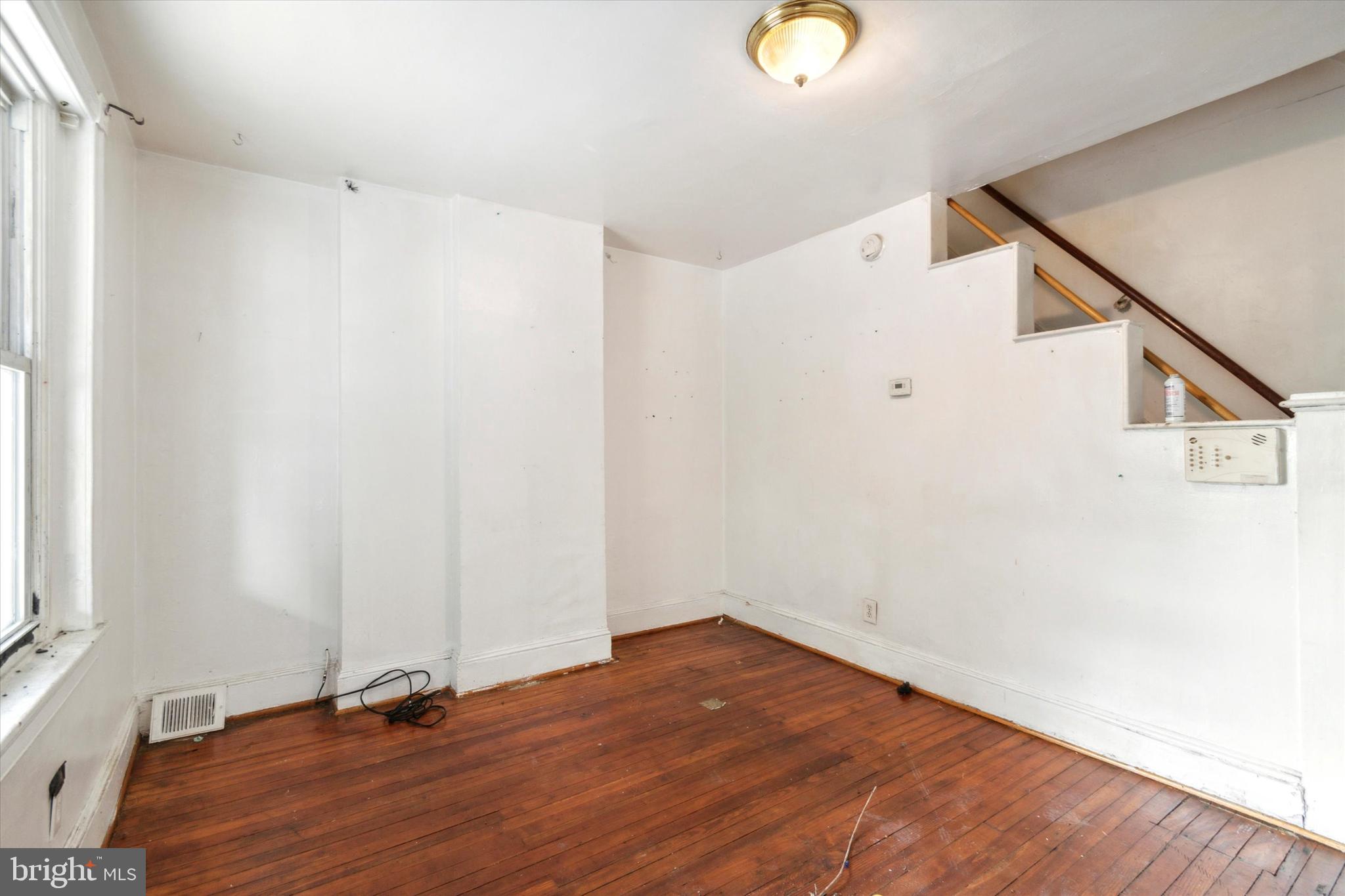 GERMANTOWN (EAST) - Residential