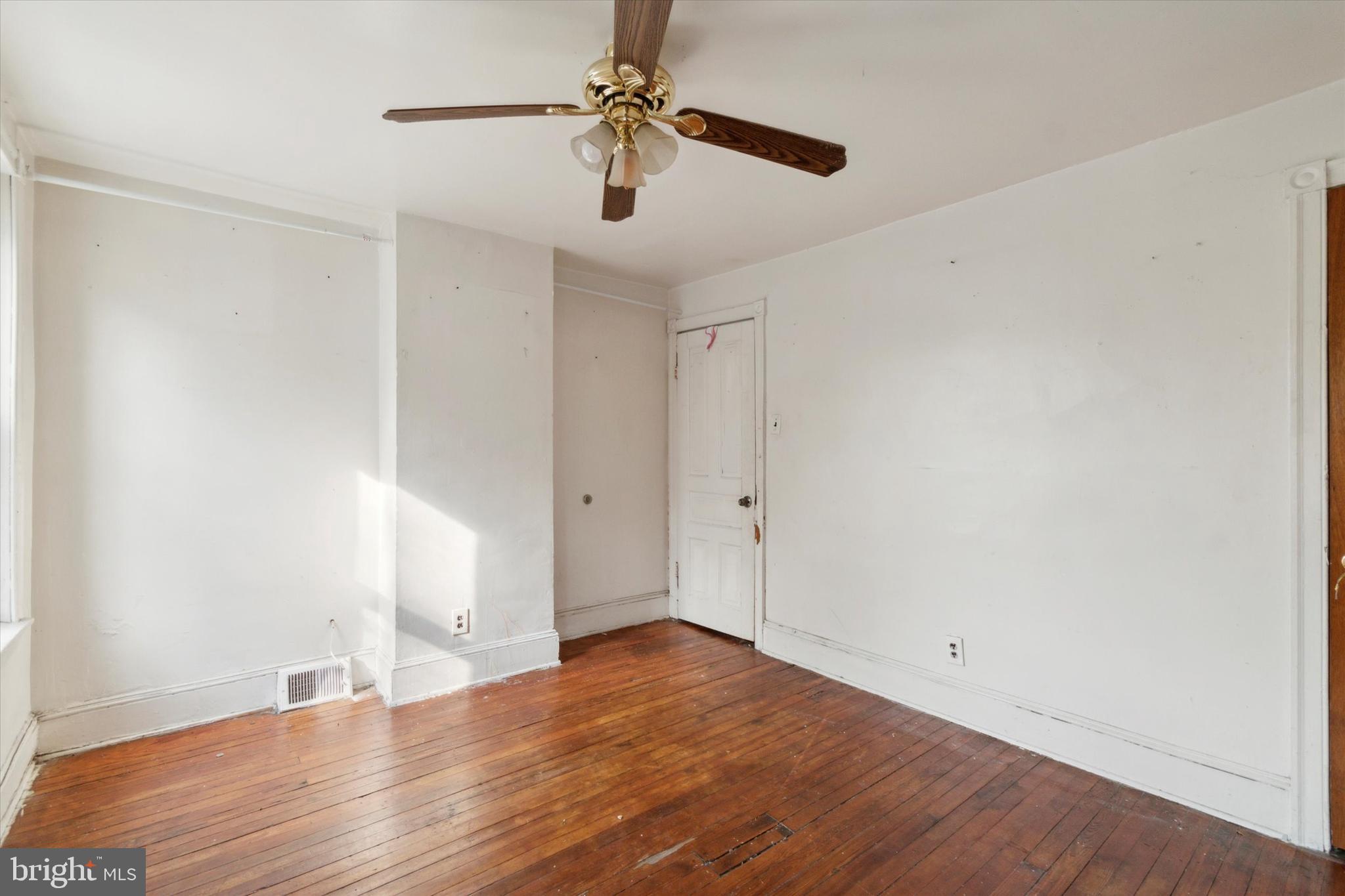 GERMANTOWN (EAST) - Residential