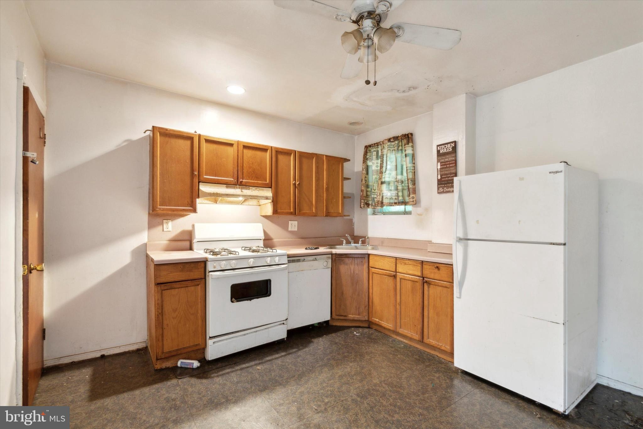 GERMANTOWN (EAST) - Residential