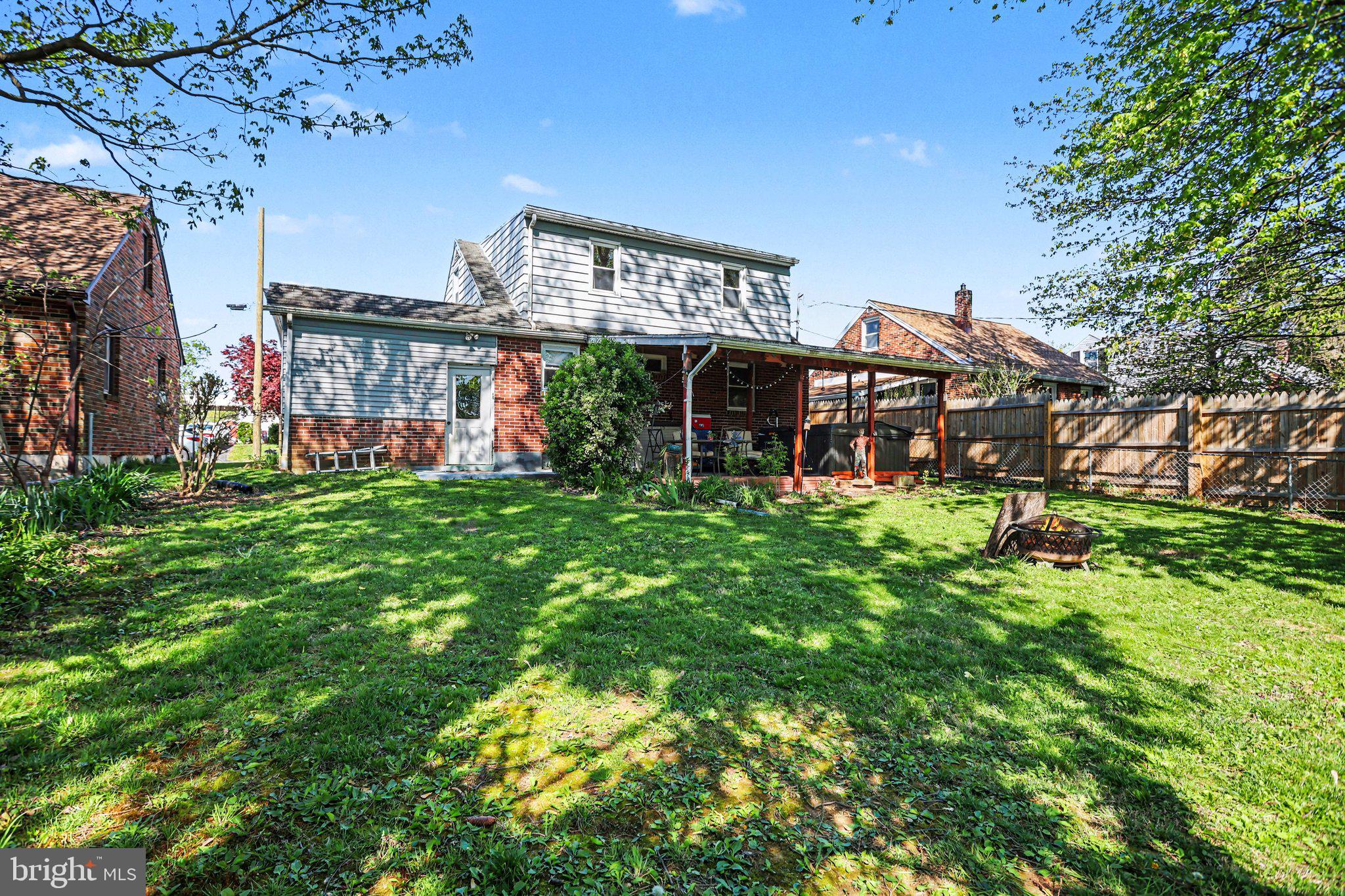 NORTH SHERMAN STREET - Residential