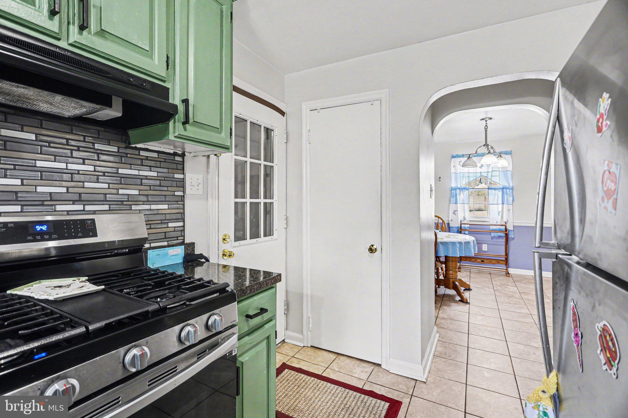 NORTH SHERMAN STREET - Residential