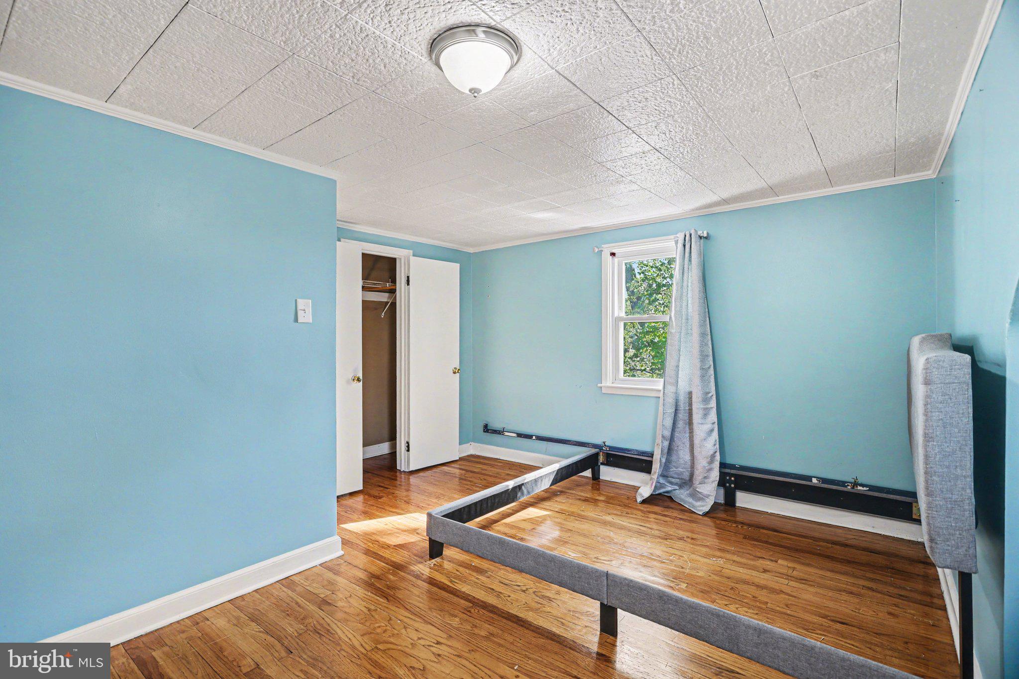 NORTH SHERMAN STREET - Residential