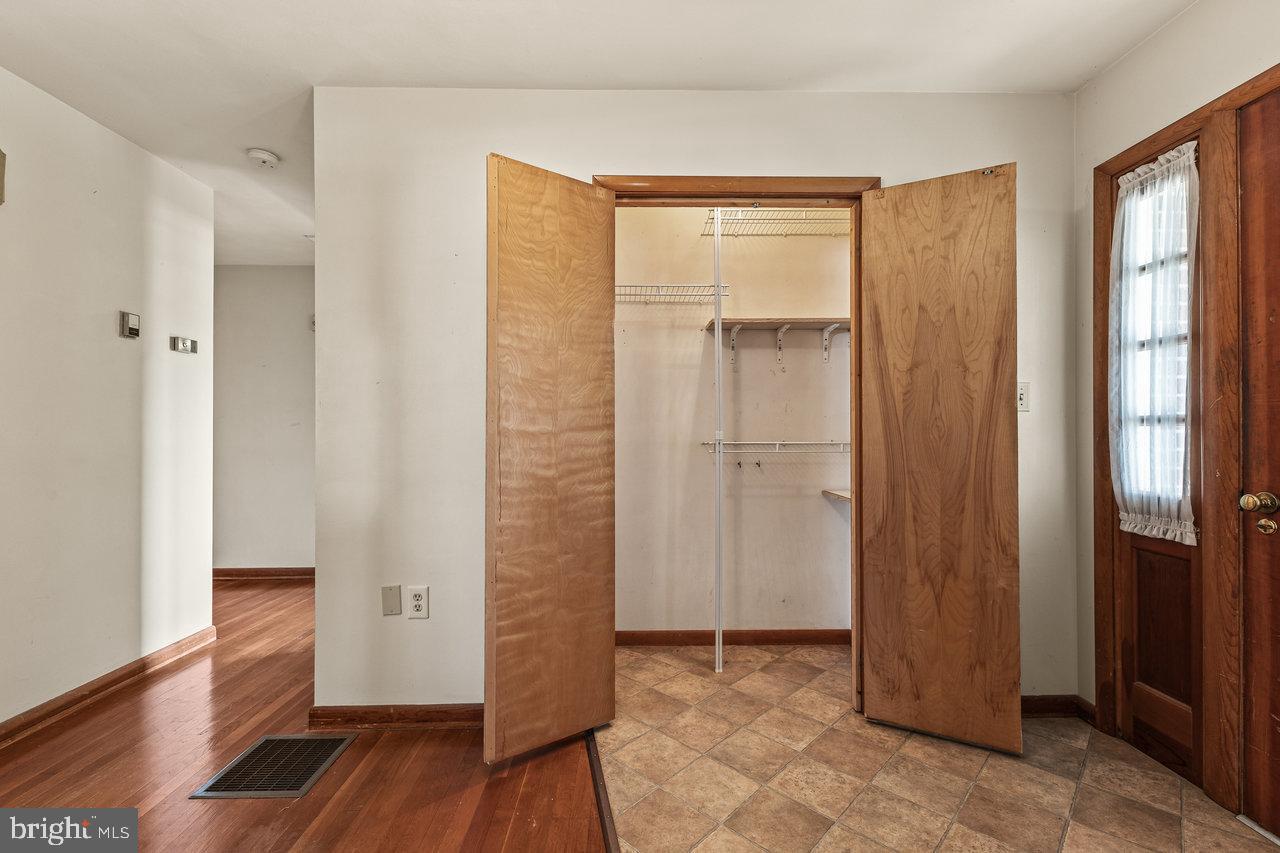 EUGENE PARK - Residential