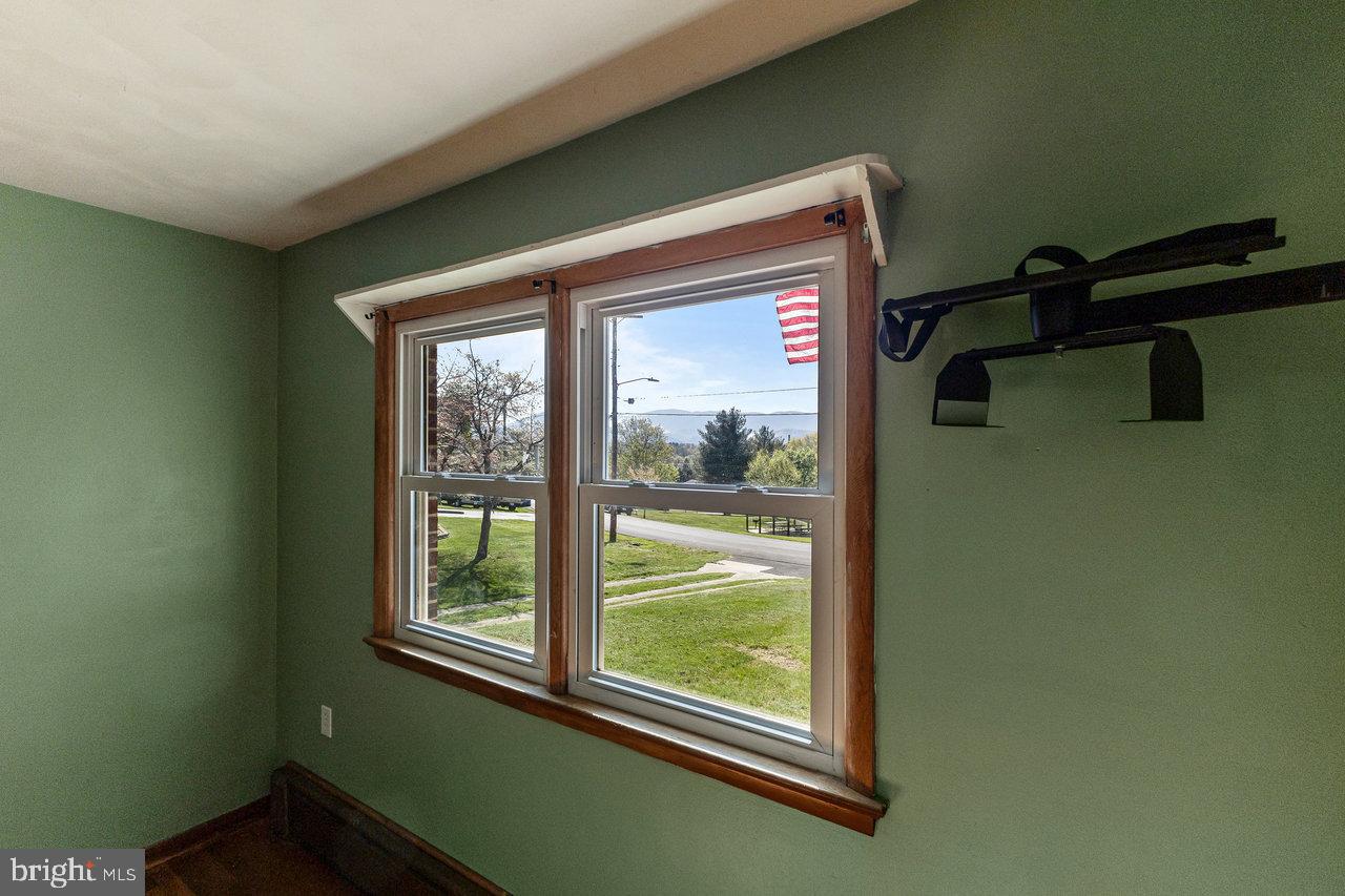 EUGENE PARK - Residential