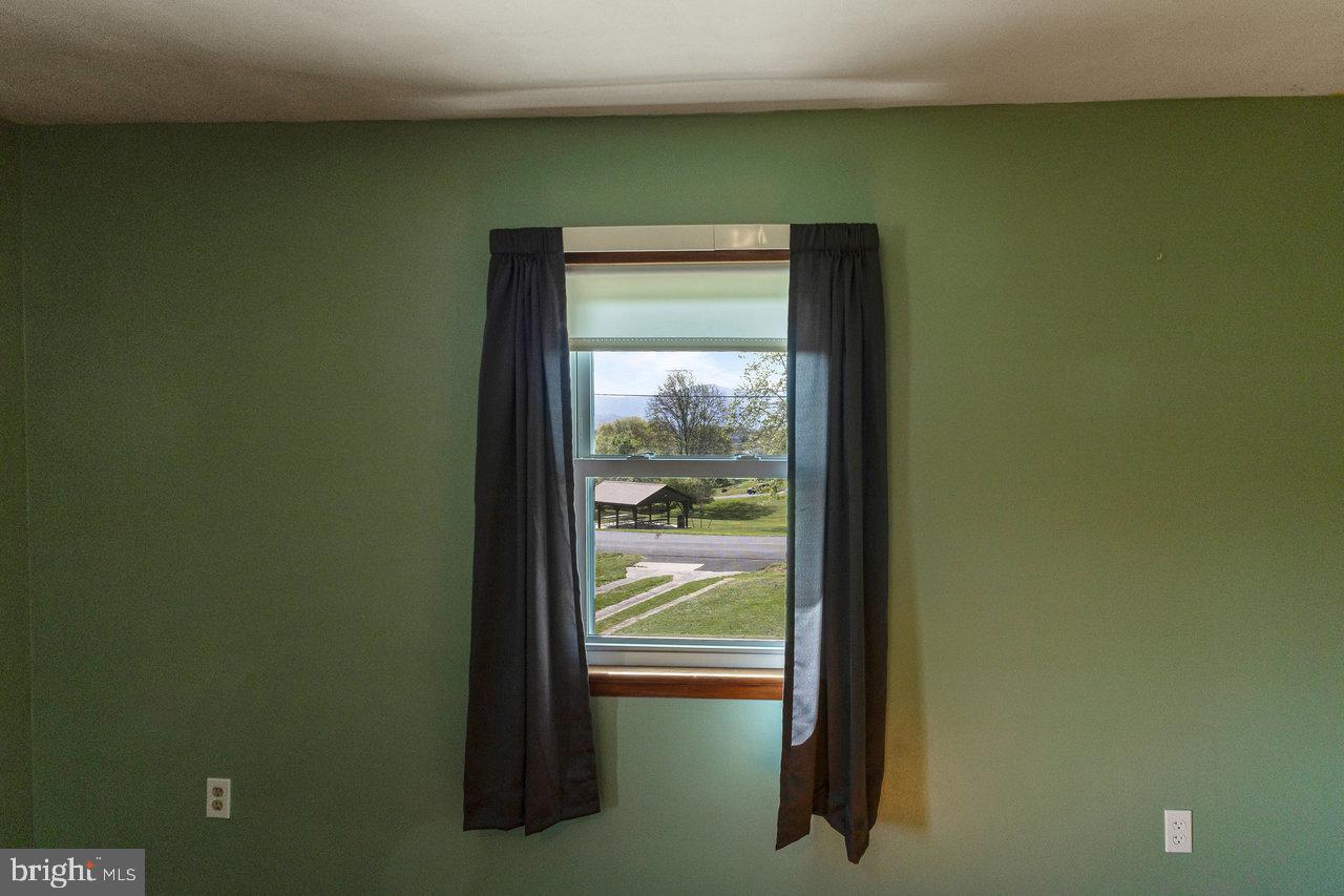 EUGENE PARK - Residential