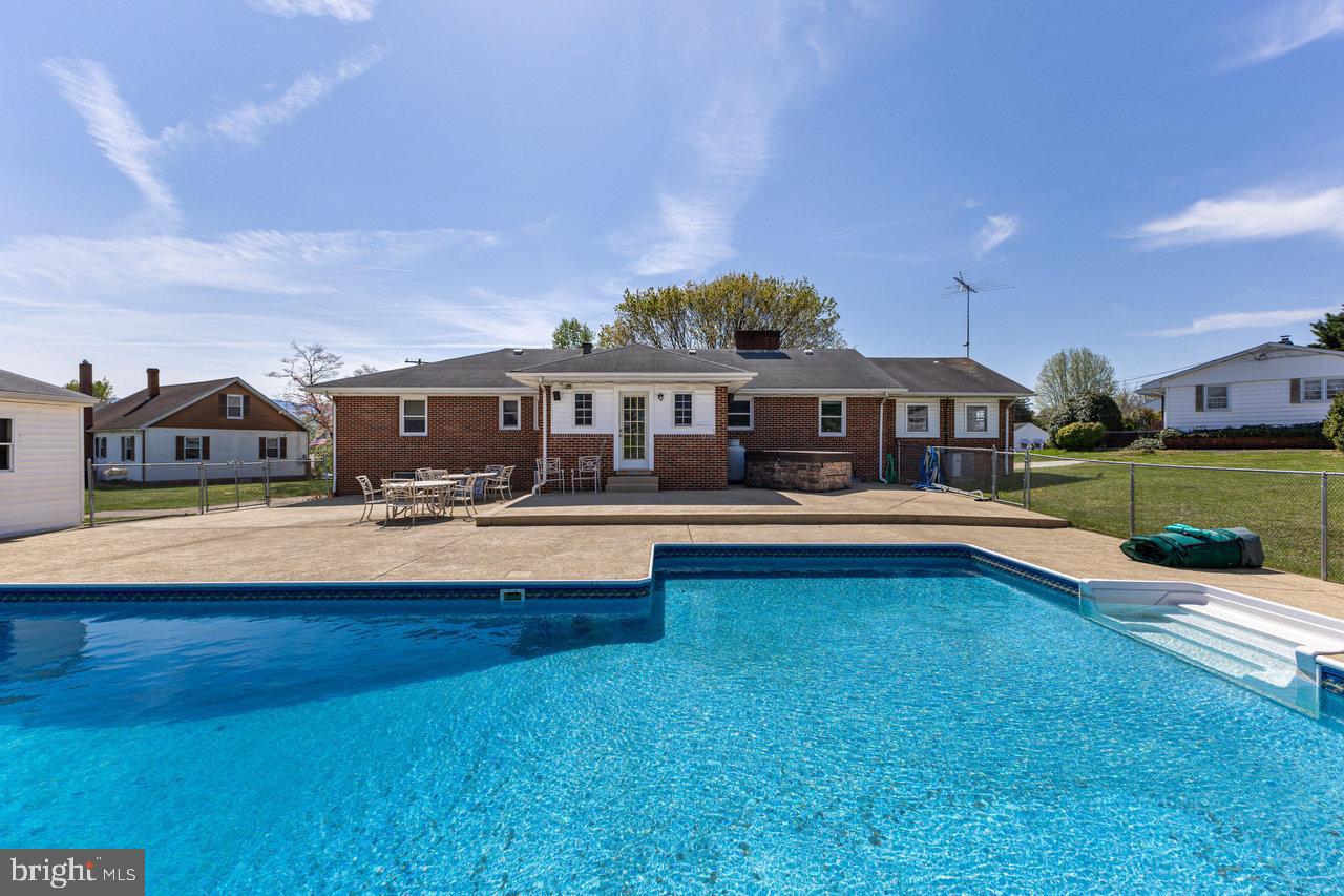 EUGENE PARK - Residential