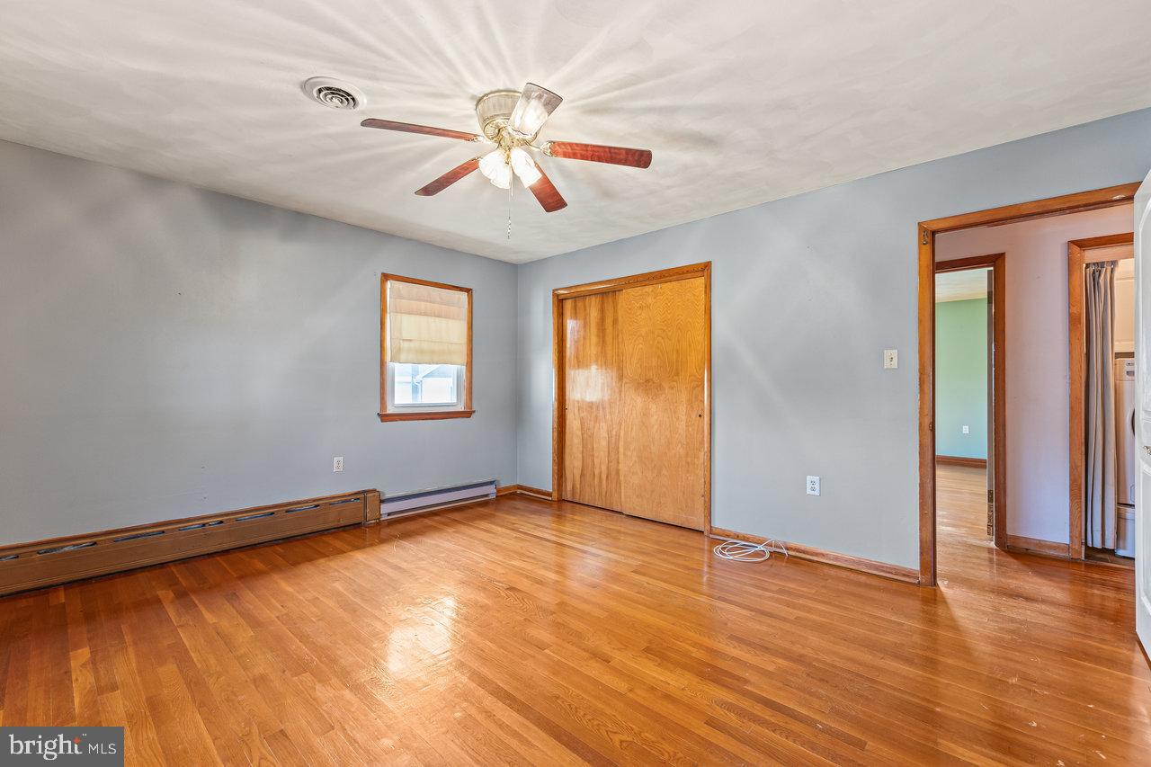 EUGENE PARK - Residential