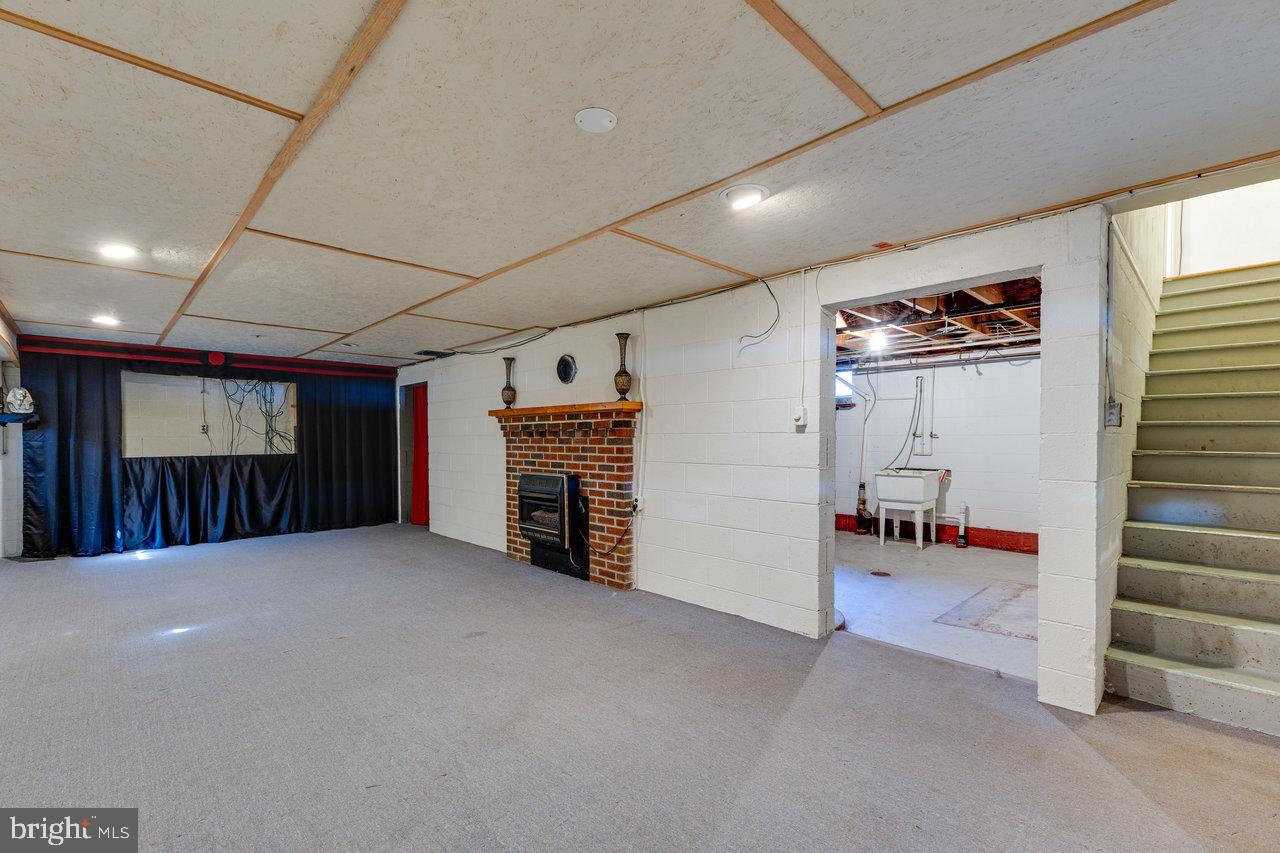 EUGENE PARK - Residential