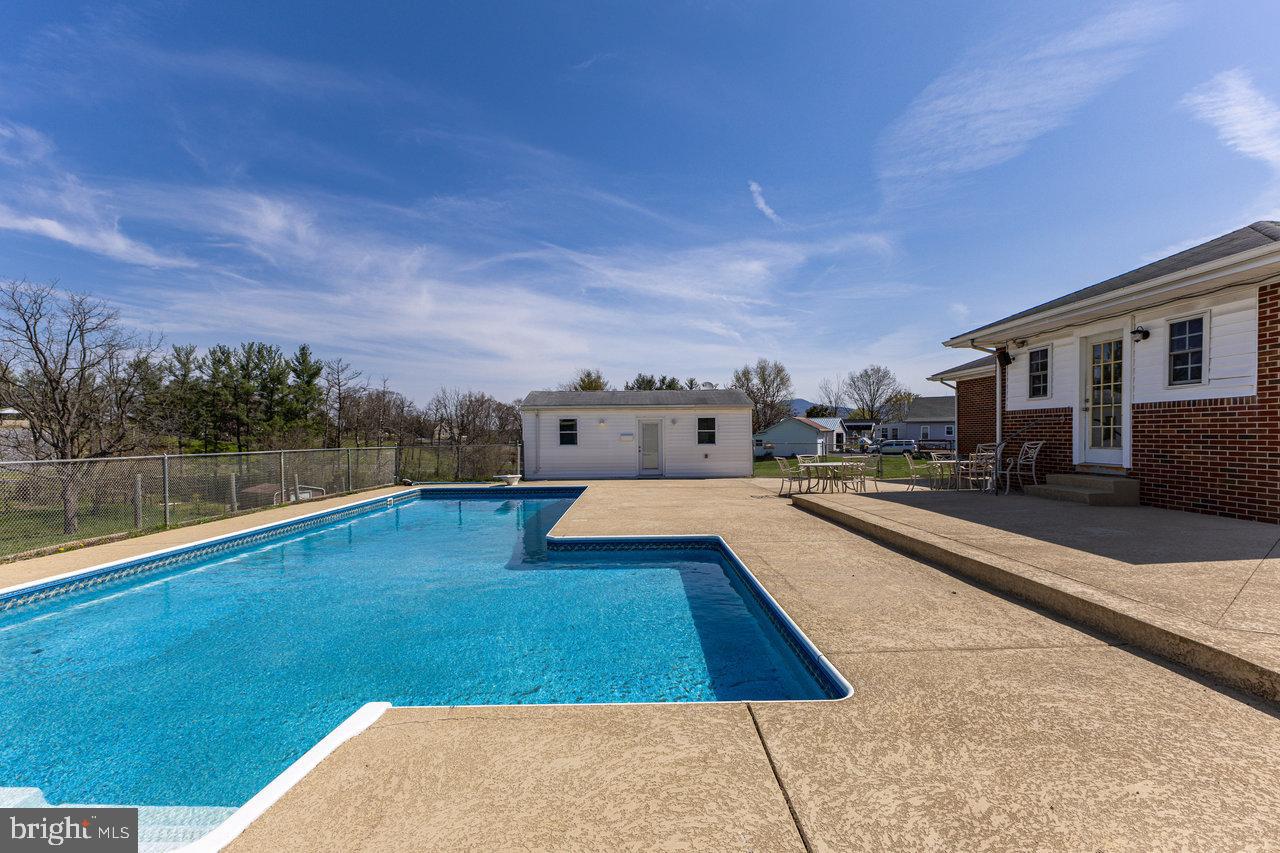 EUGENE PARK - Residential