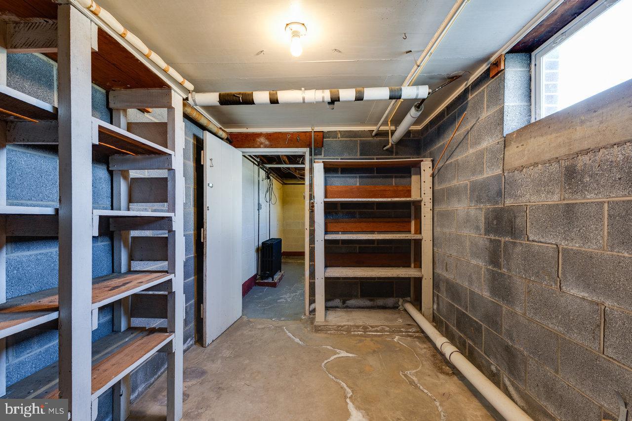 EUGENE PARK - Residential