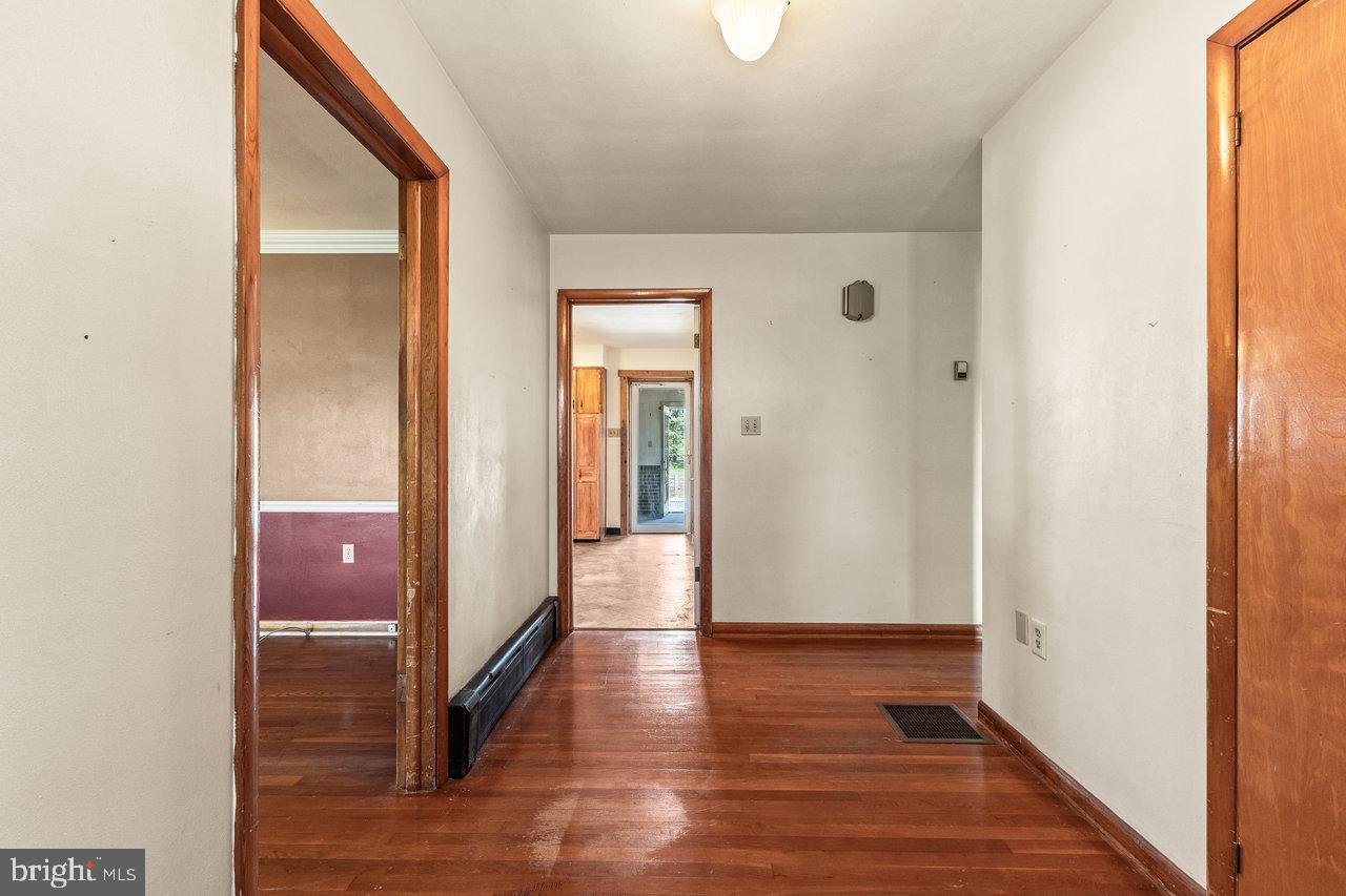 EUGENE PARK - Residential