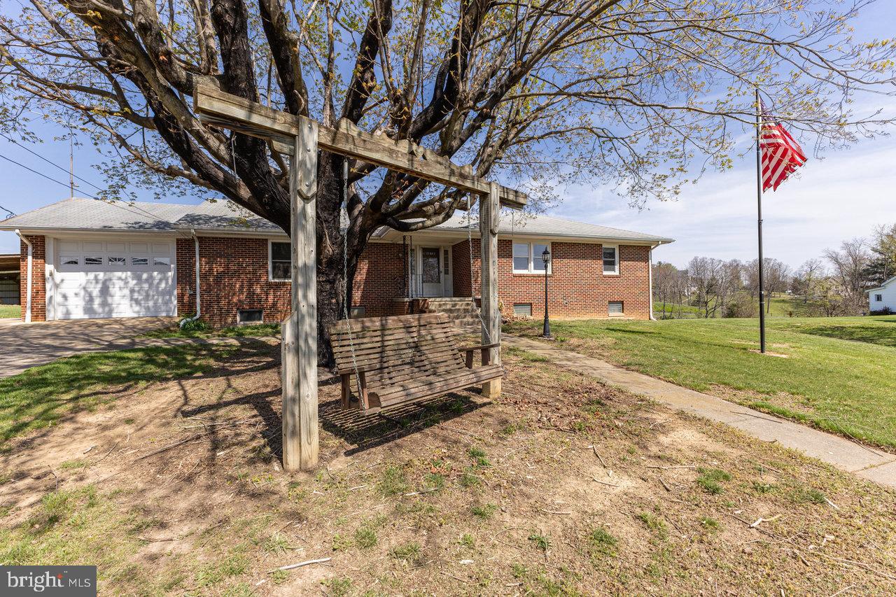 EUGENE PARK - Residential