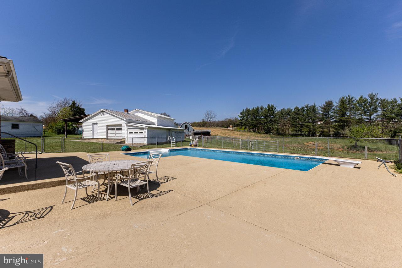 EUGENE PARK - Residential