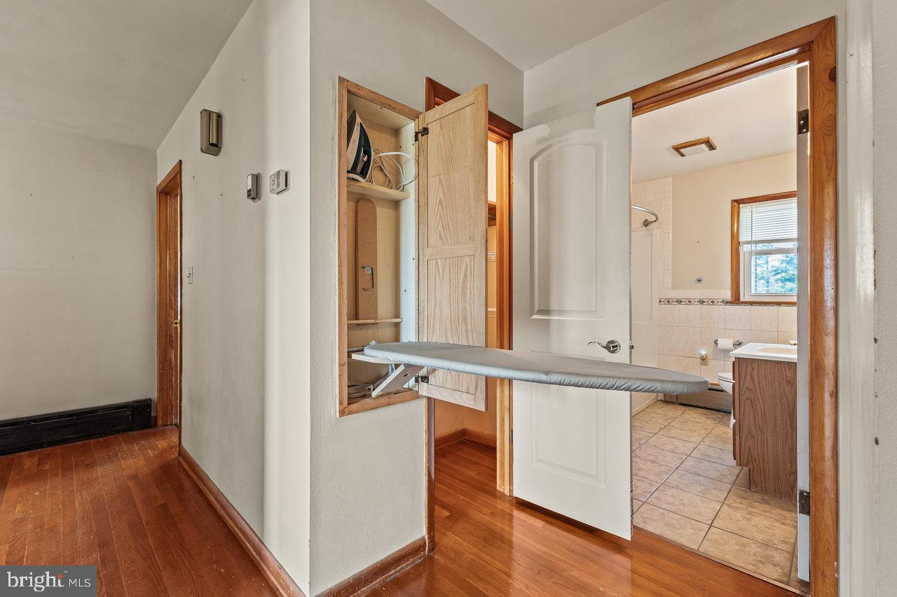 EUGENE PARK - Residential