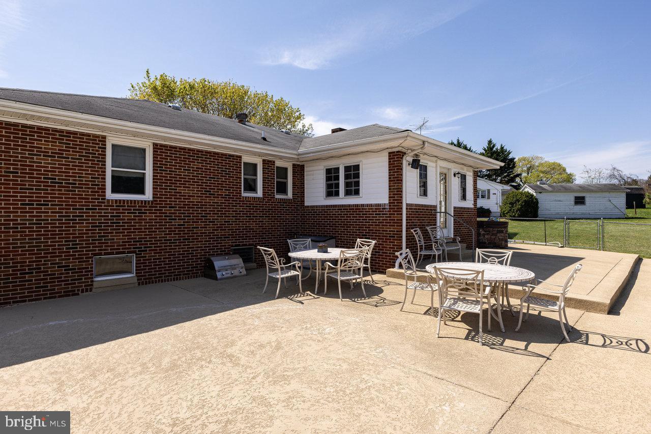 EUGENE PARK - Residential