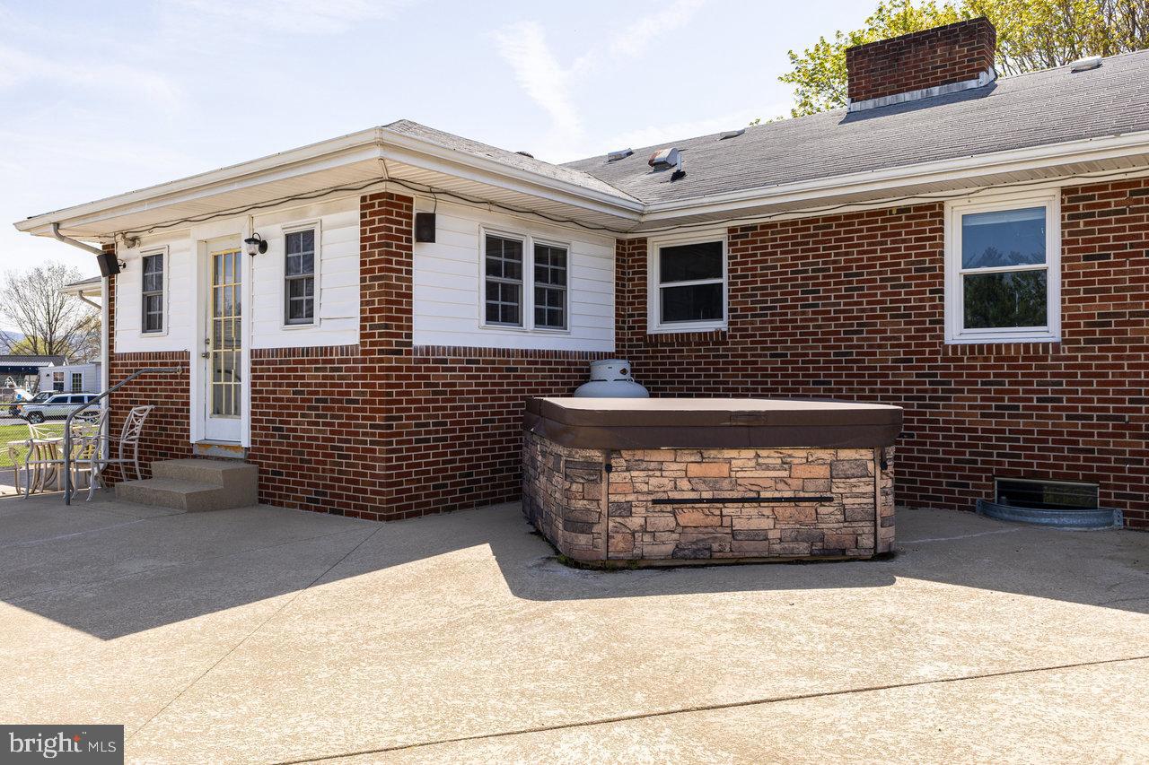 EUGENE PARK - Residential