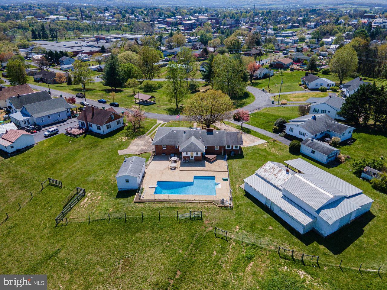 EUGENE PARK - Residential