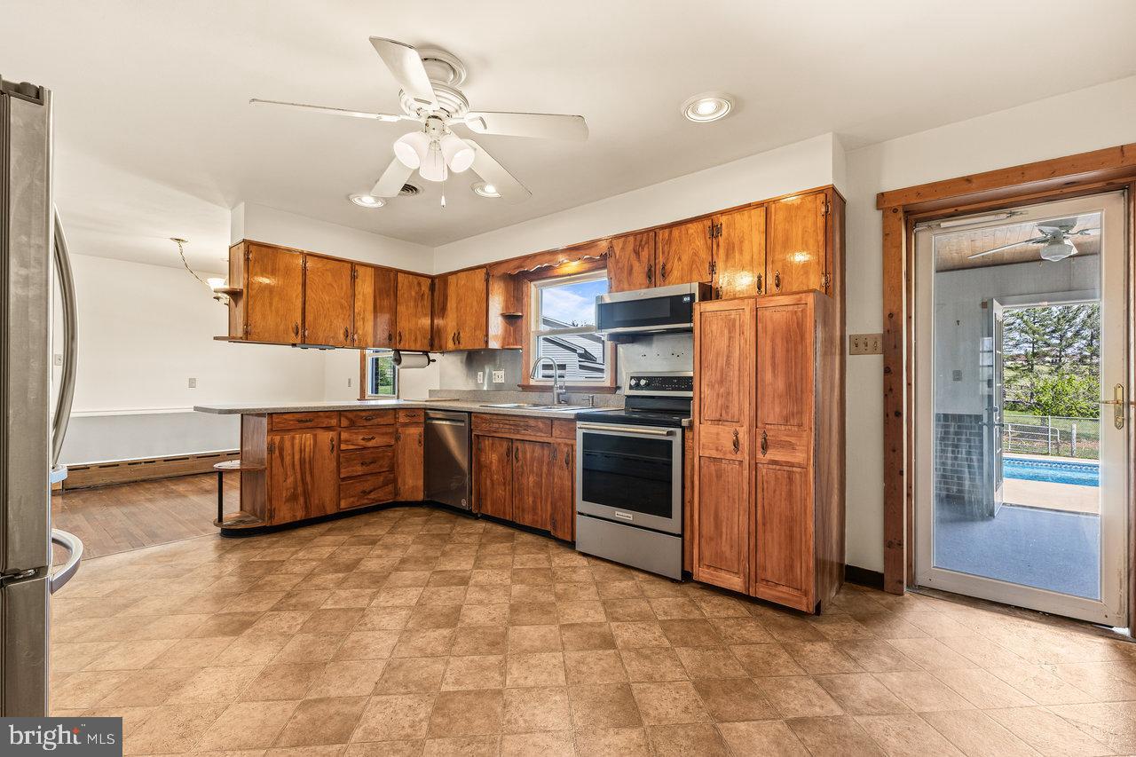 EUGENE PARK - Residential