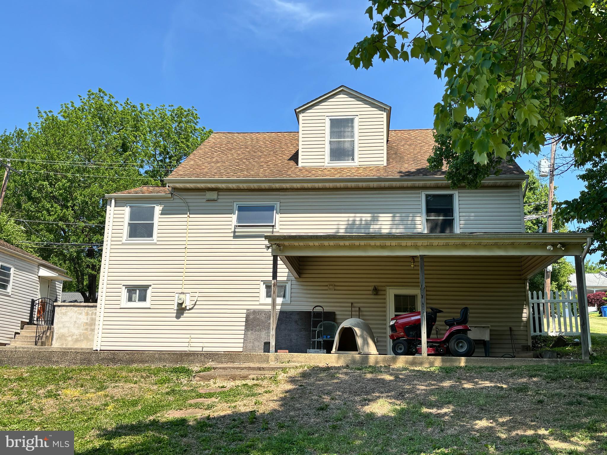BELMONT HILLS - Residential