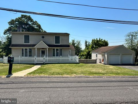 Photo of 4547 Hillside Avenue, BENSALEM, PA 19020 (MLS # PABU2122108)