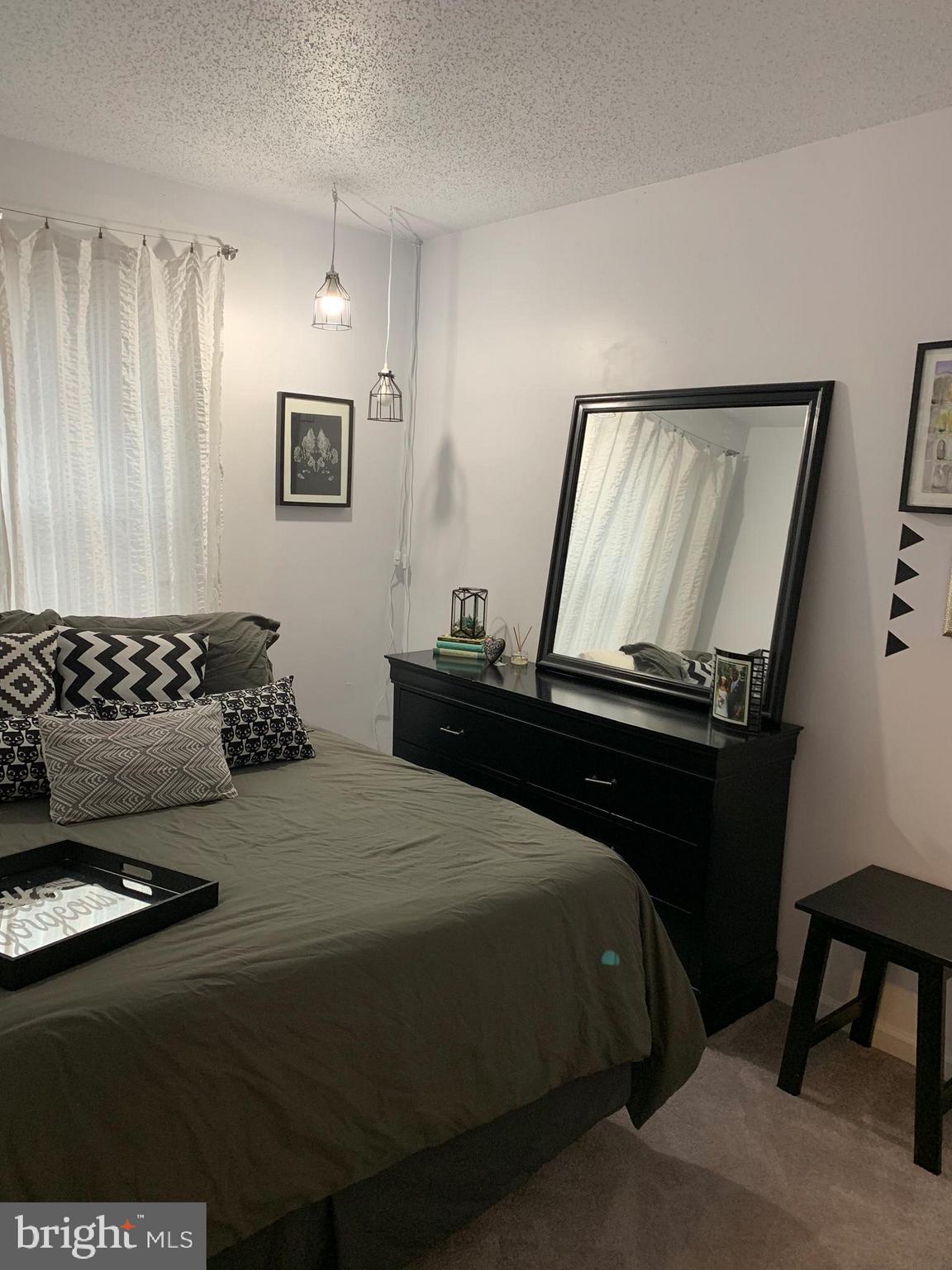 PUTNAM GREEN - Residential