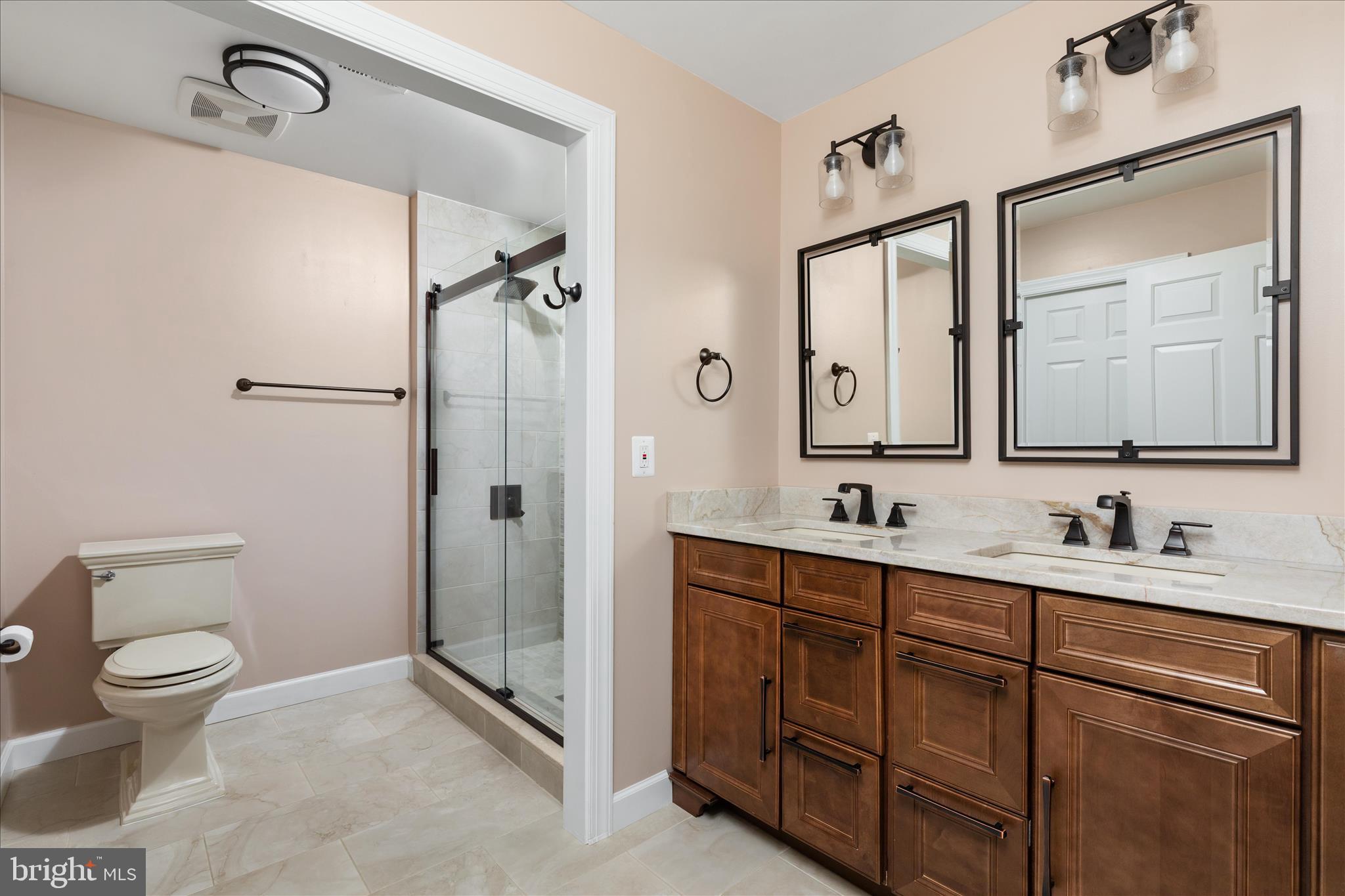 RIVER CREEK - Residential Lease