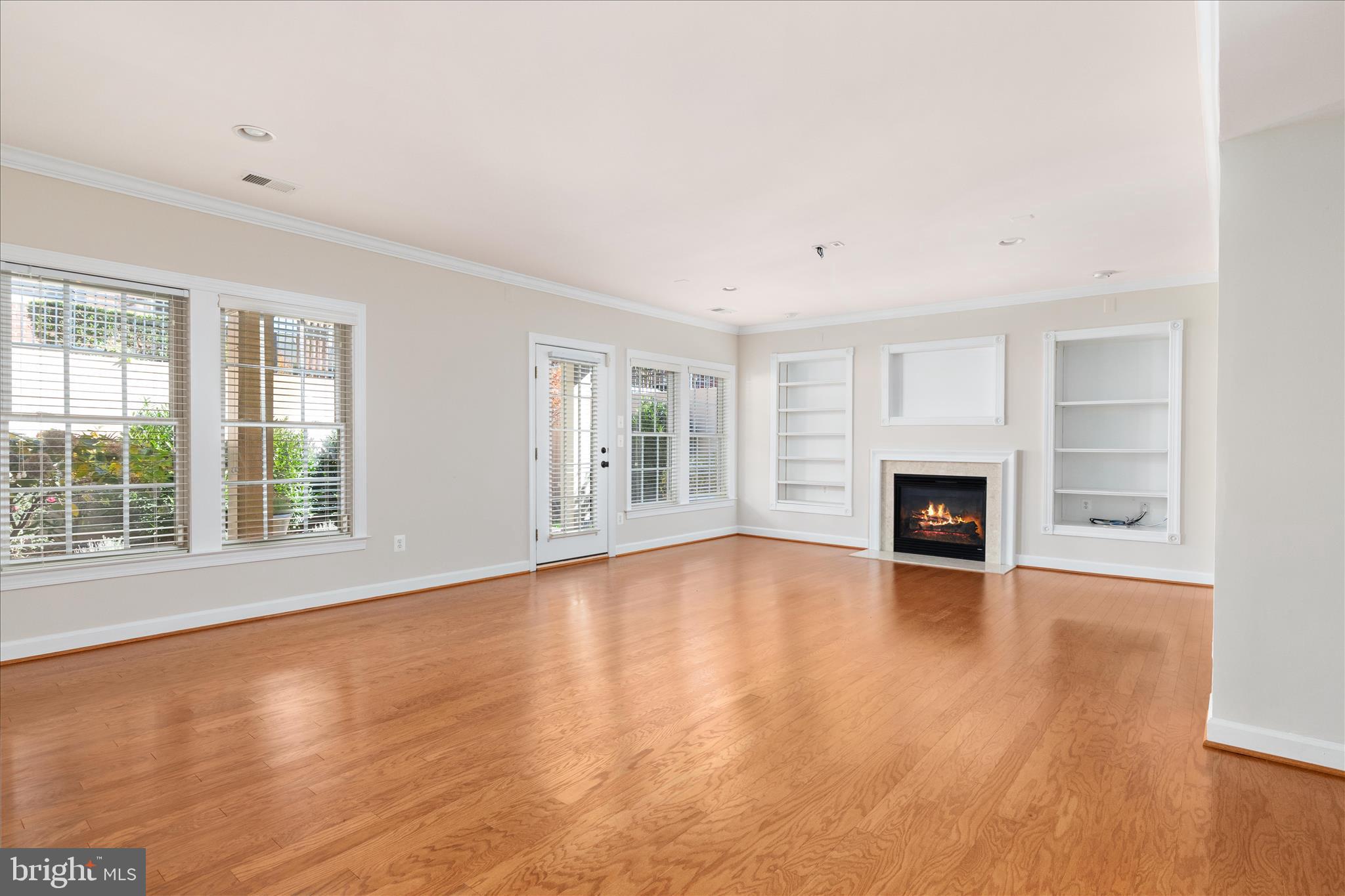 RIVER CREEK - Residential Lease