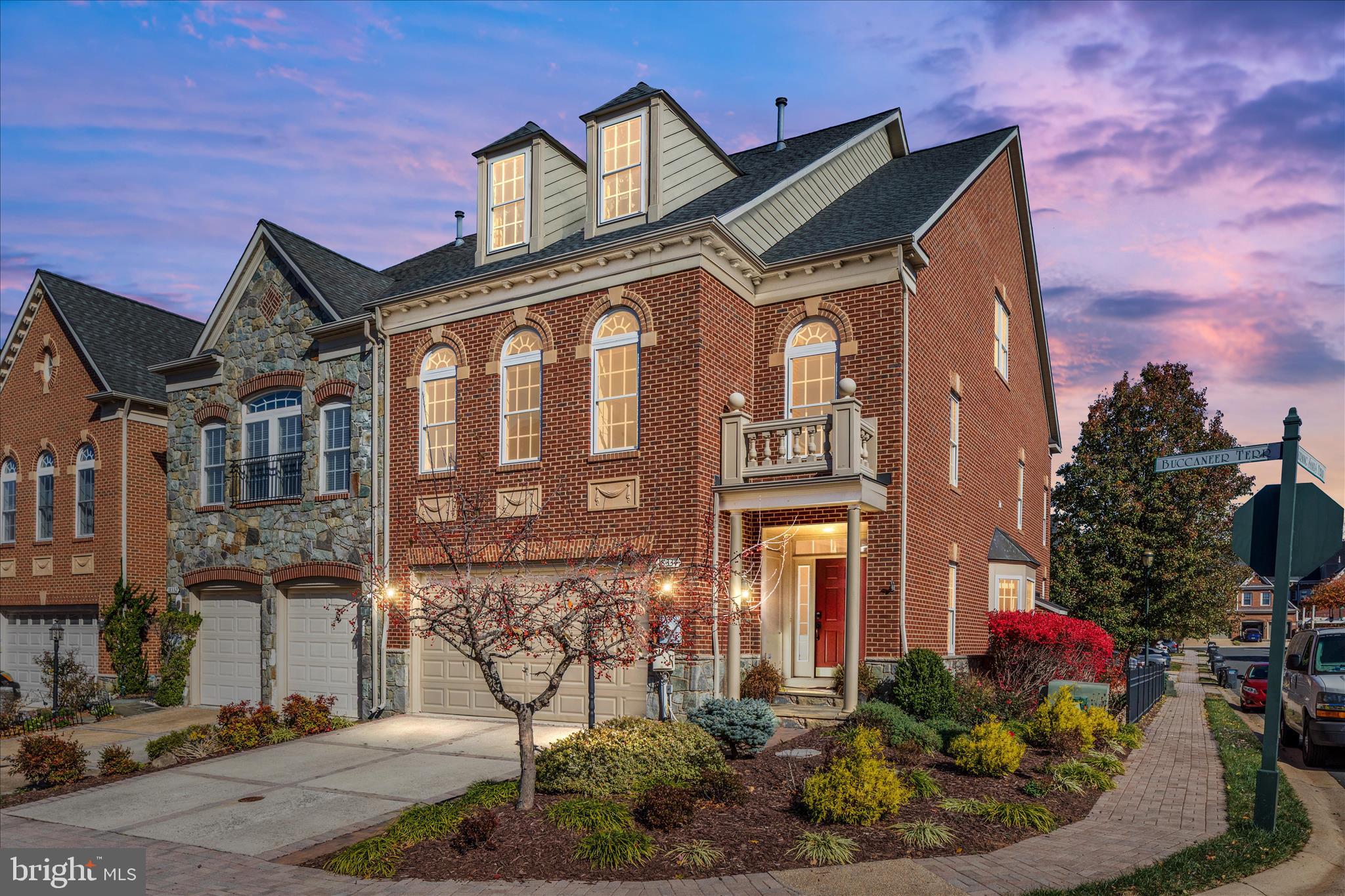 RIVER CREEK - Residential Lease