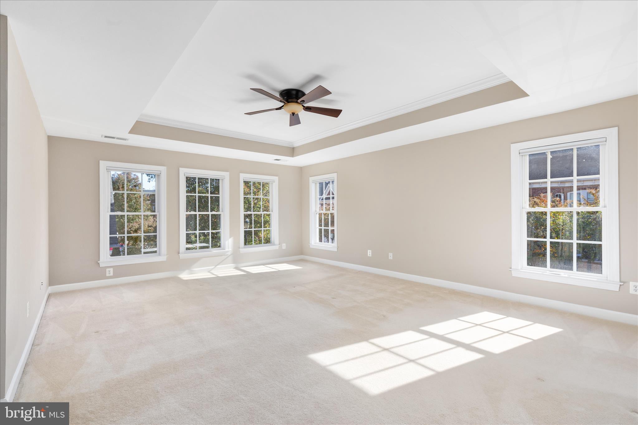 RIVER CREEK - Residential Lease