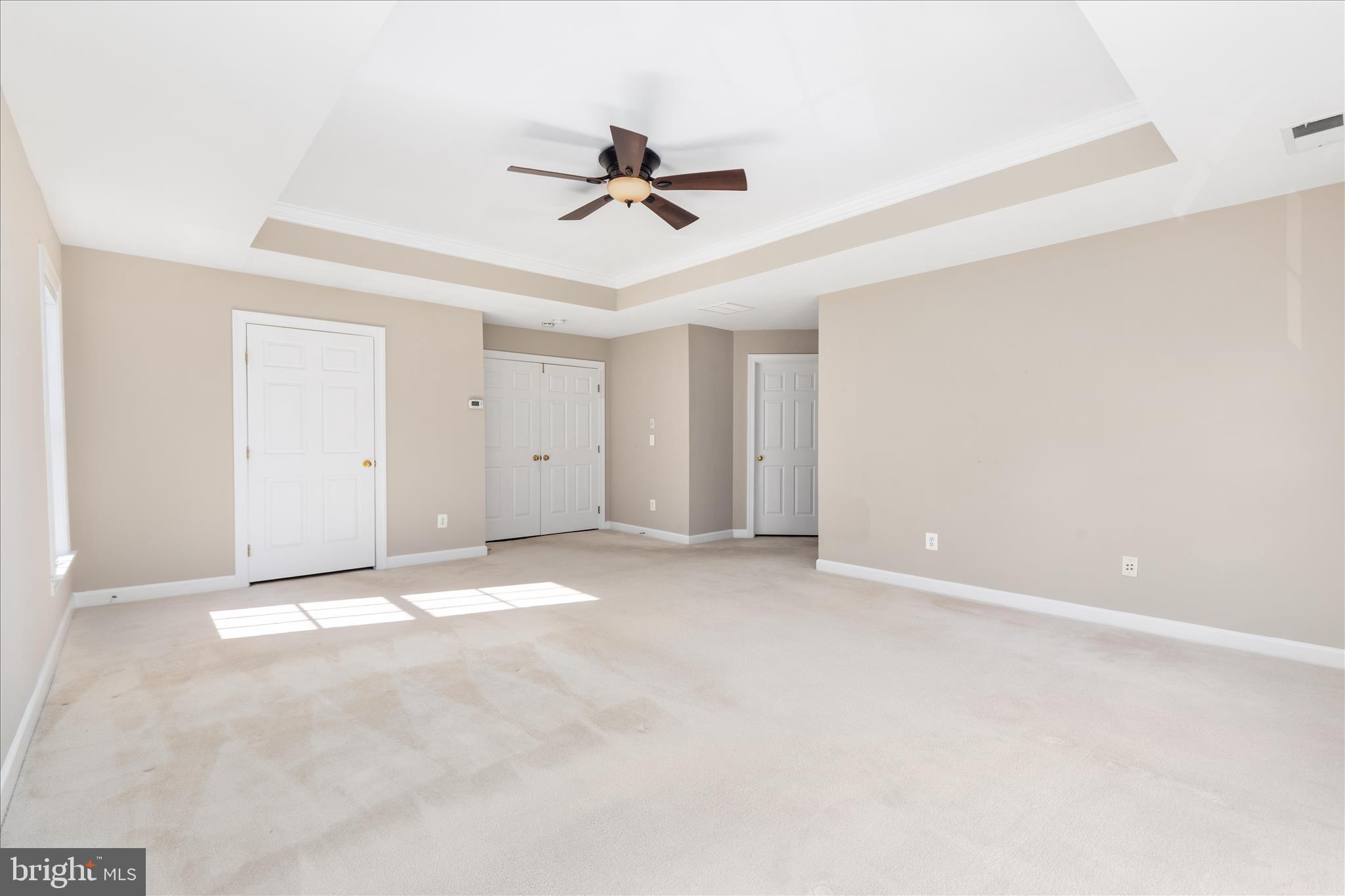 RIVER CREEK - Residential Lease